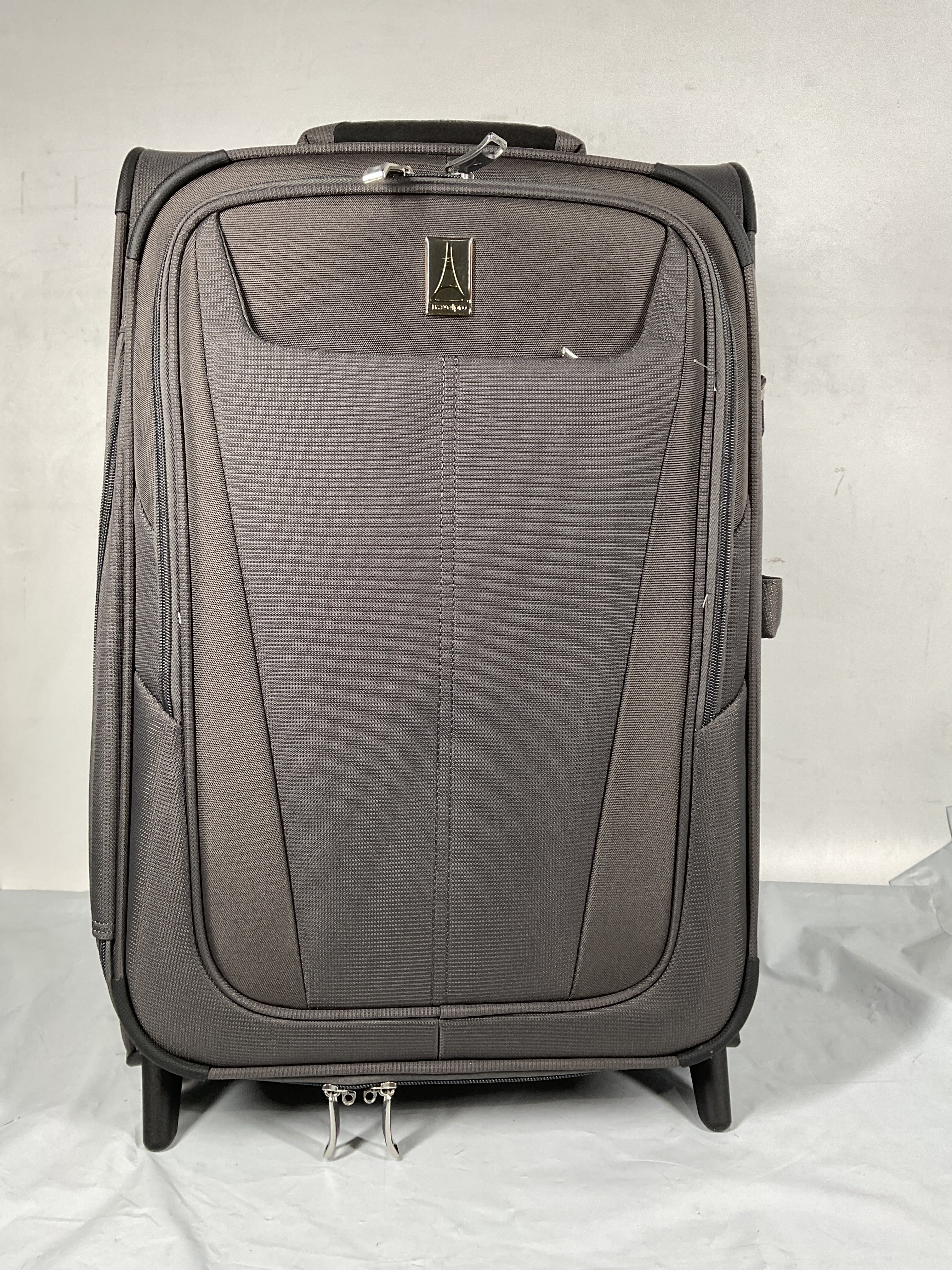 Travelpro Maxlite 5 Softside Expandable Upright 2 Wheel Luggage, Lightweight Suitcase, Men and Women ( Shadow Grey , Carry-on 22-Inch ) Shadow Grey Carry On 22 Inch U23