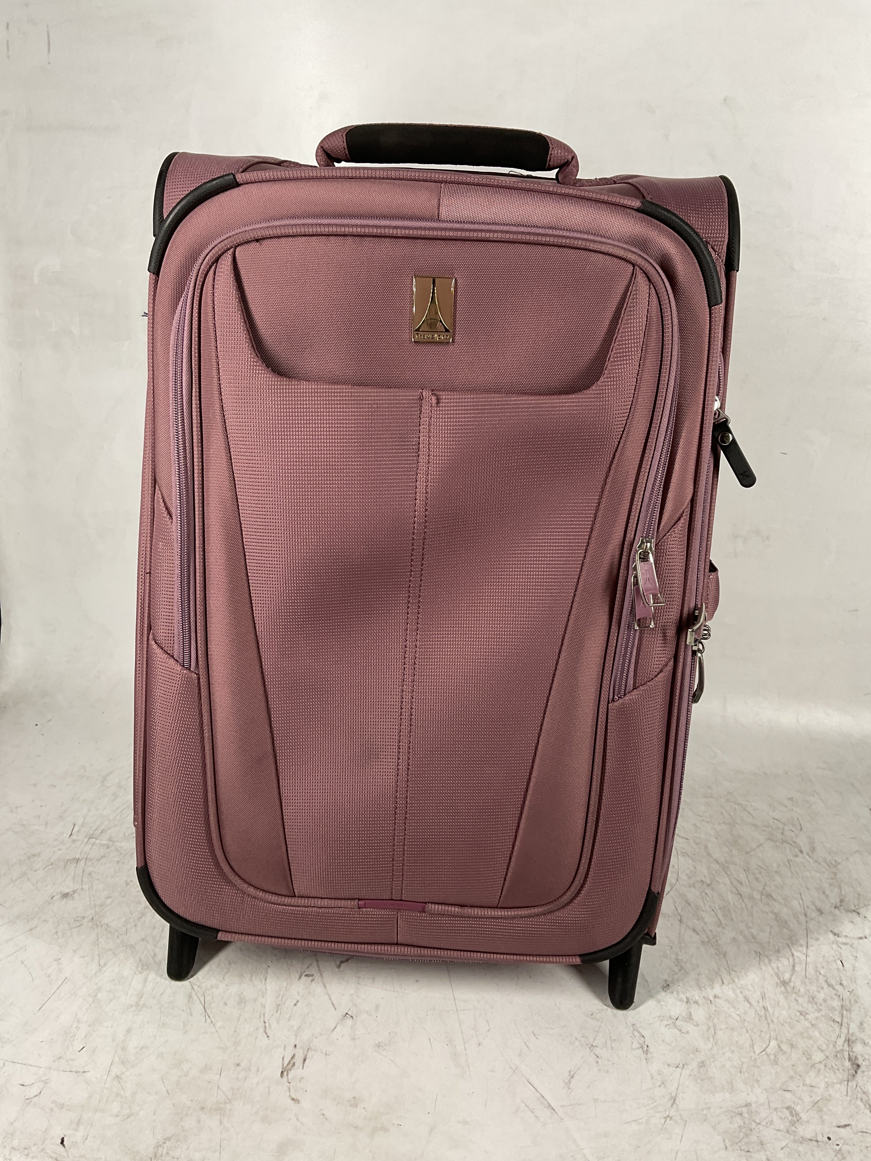 Travelpro Maxlite 5 Softside Expandable Upright 2 Wheel Luggage, Lightweight Suitcase, Men and Women ( Dusty Rose Pink , Carry-on 22-Inch ) Dusty Rose Pink Carry On 22 Inch U7