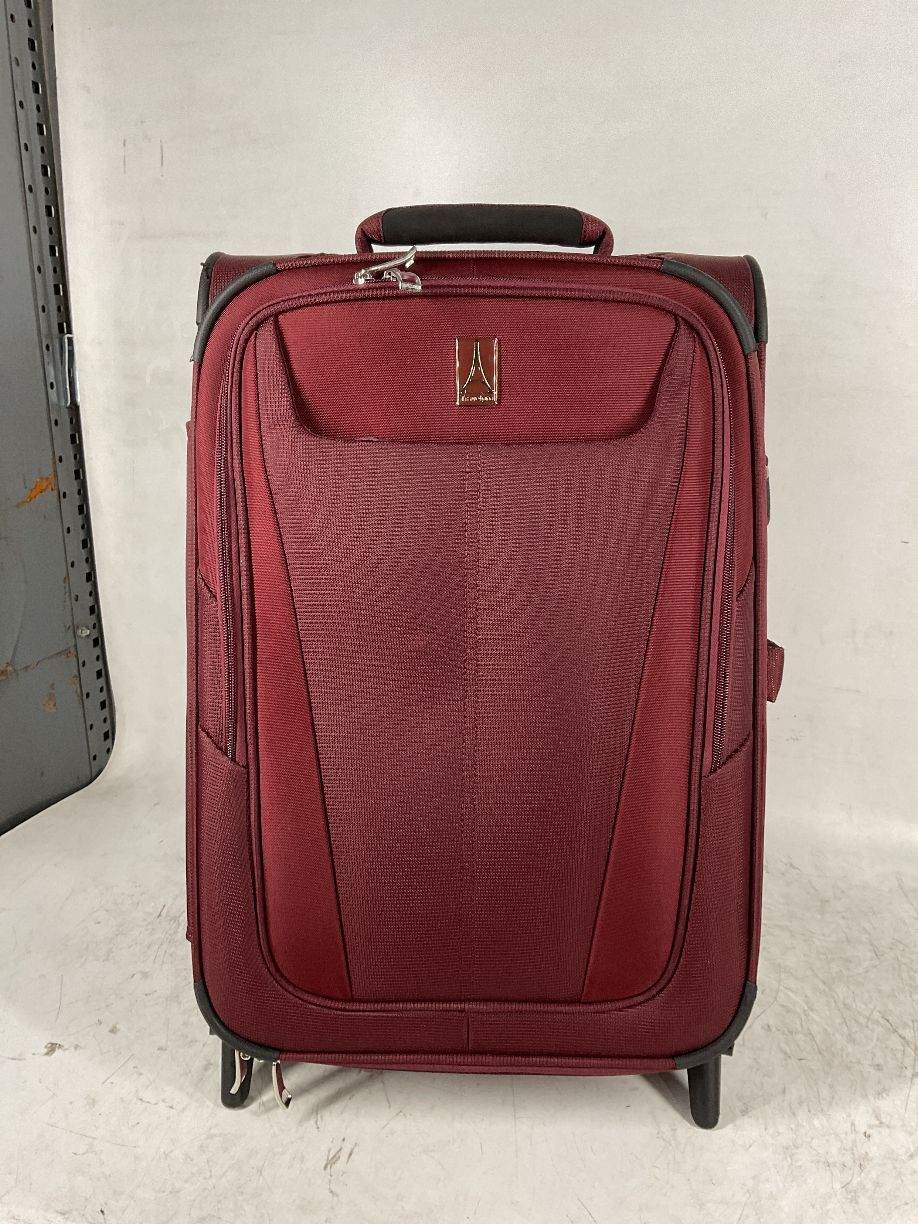 Travelpro Maxlite 5 Softside Expandable Upright 2 Wheel Luggage, Lightweight Suitcase, Men and Women ( Burgundy , Carry-on 22-Inch ) Burgundy Carry On 22 Inch U19