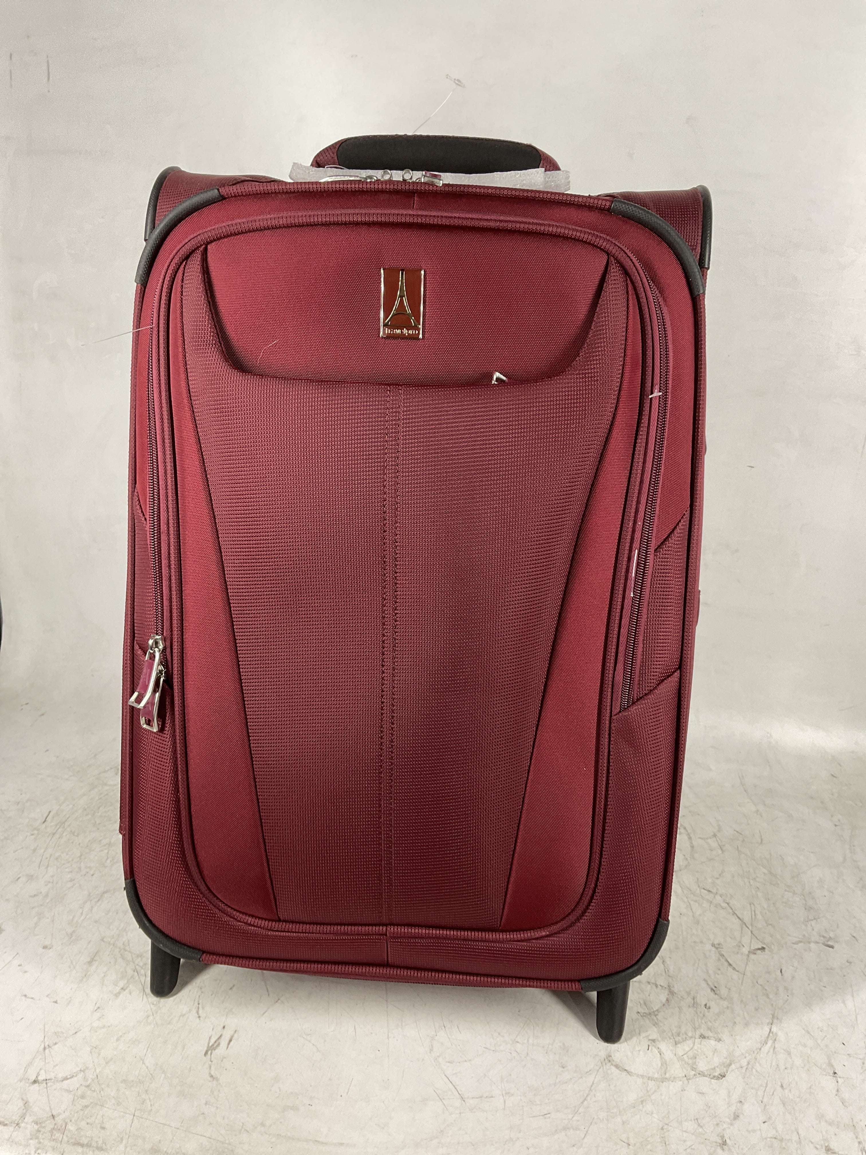 Travelpro Maxlite 5 Softside Expandable Upright 2 Wheel Luggage, Lightweight Suitcase, Men and Women ( Burgundy , Carry-on 22-Inch ) Burgundy Carry On 22 Inch U20