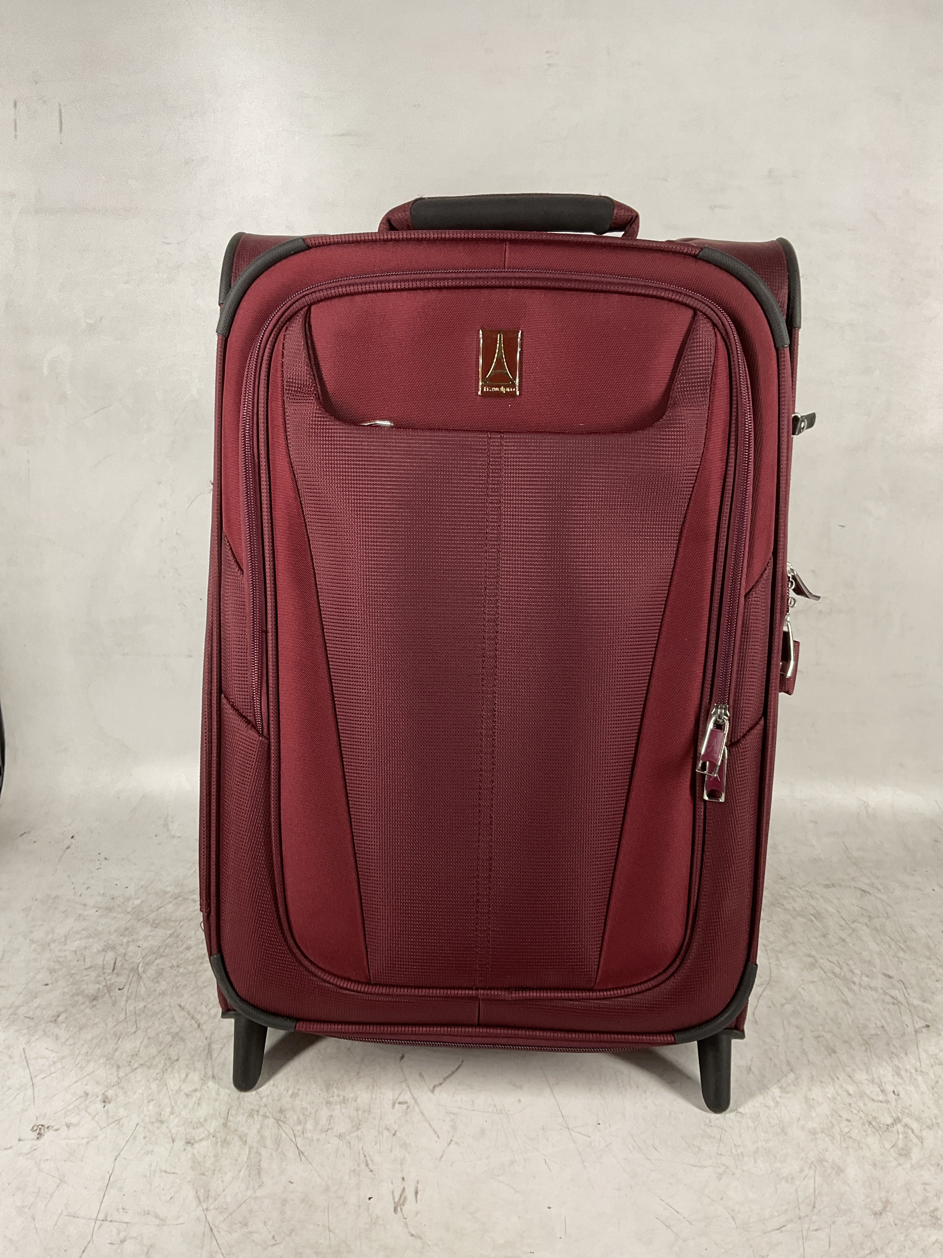 Travelpro Maxlite 5 Softside Expandable Upright 2 Wheel Luggage, Lightweight Suitcase, Men and Women ( Burgundy , Carry-on 22-Inch ) Burgundy Carry On 22 Inch U21