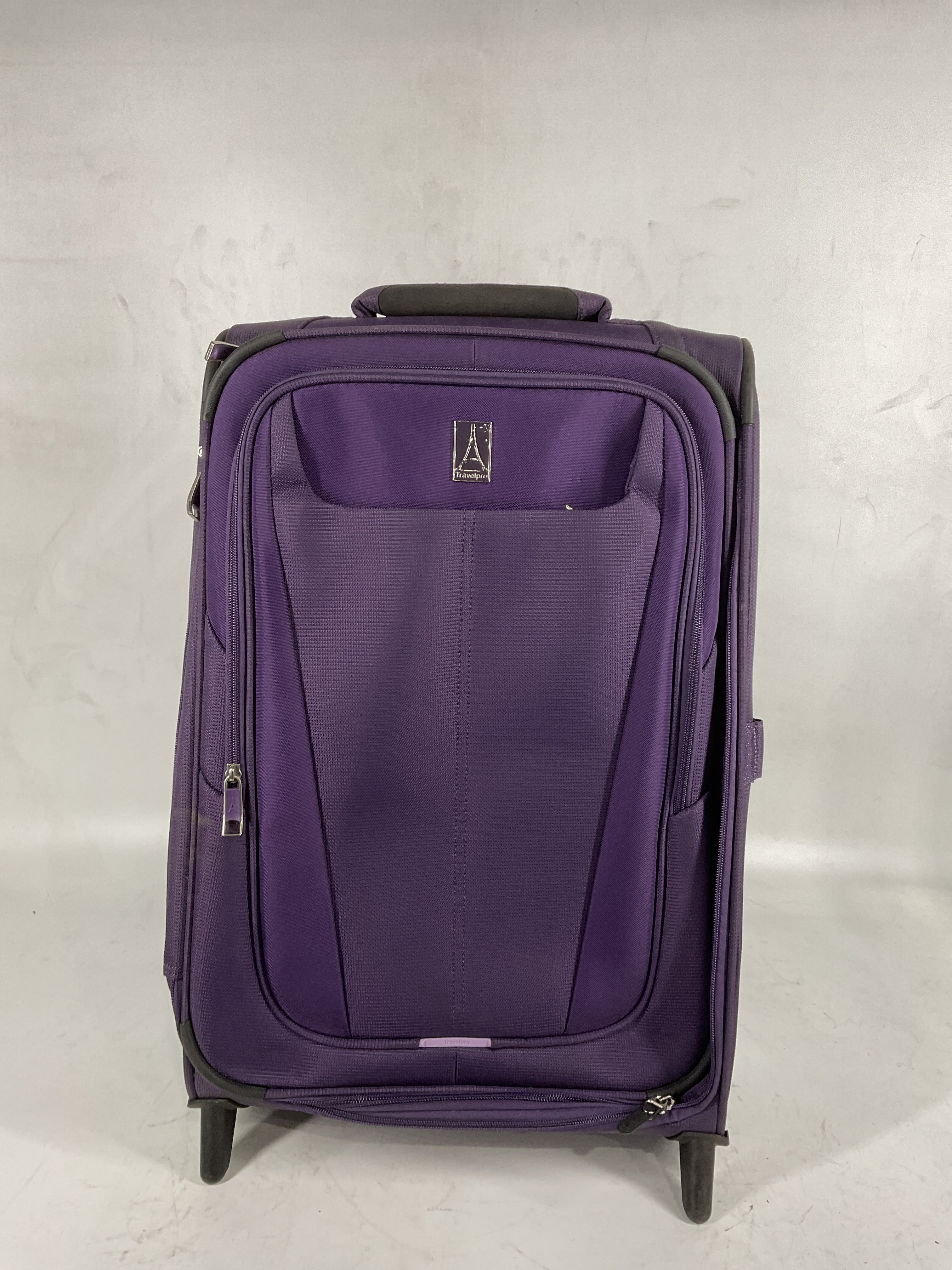 Travelpro Maxlite 5 Softside Expandable Upright 2 Wheel Luggage, Lightweight Suitcase, Men and Women Imperial Purple Carry On 22 Inch U7