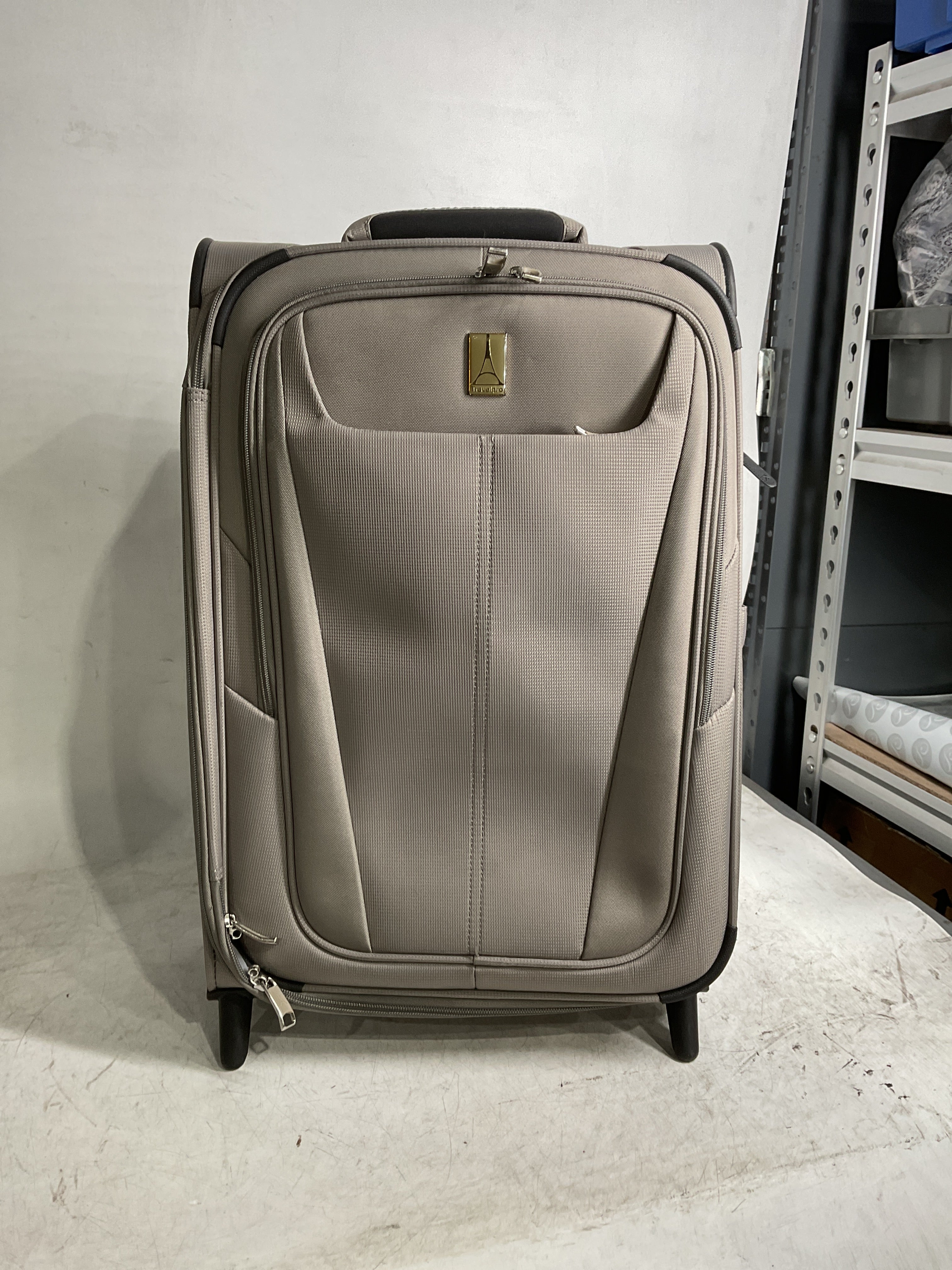 Travelpro Maxlite 5 Softside Expandable Upright 2 Wheel Luggage, Lightweight Suitcase, Men and Women ( Champagne , Carry-on 22-Inch ) Champagne Carry On 22 Inch U8