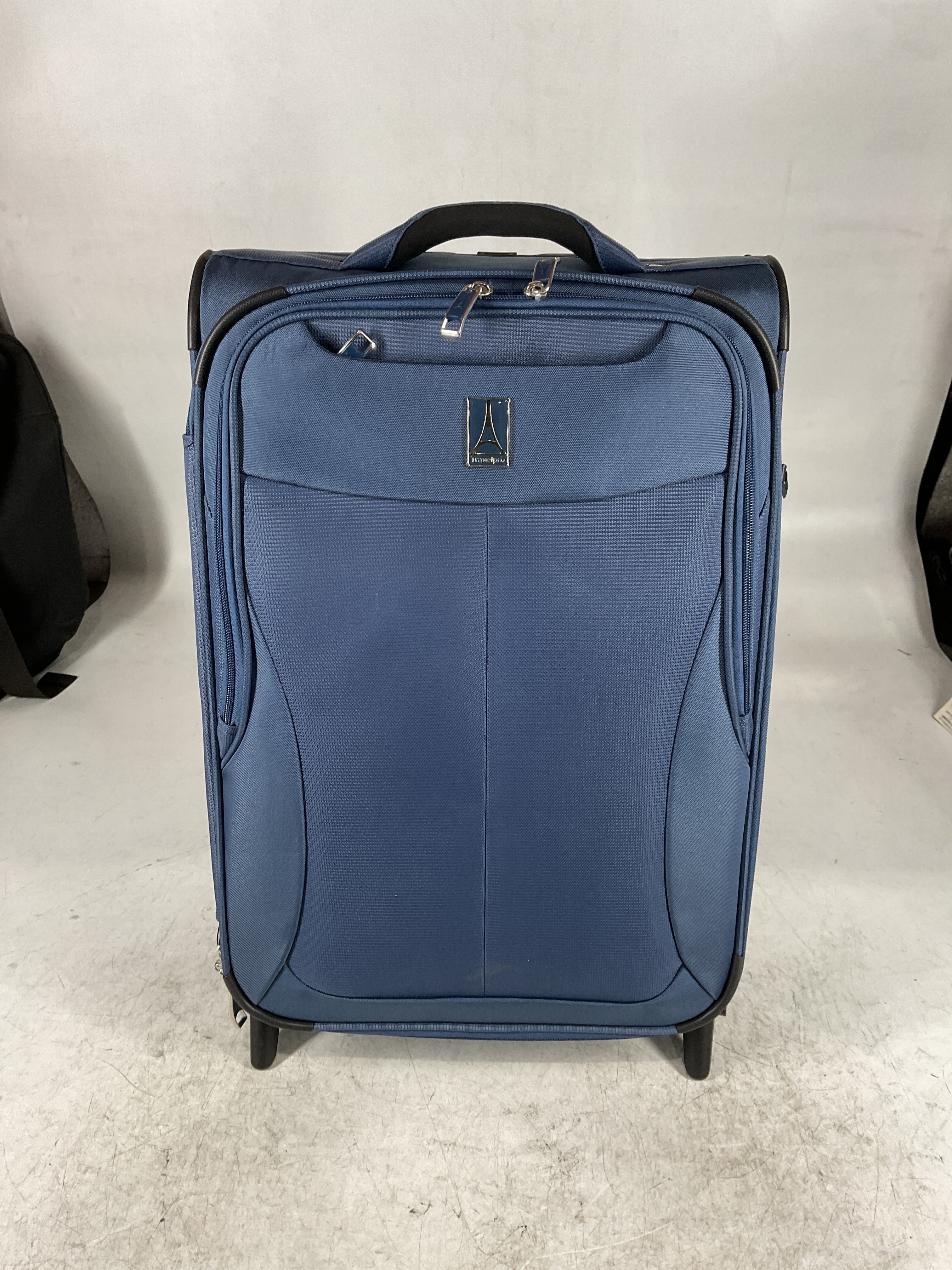 Travelpro Maxlite 5 Softside Expandable Upright 2 Wheel Luggage, Lightweight Suitcase, Men and Women Ensign Blue Carry On 22 Inch U14