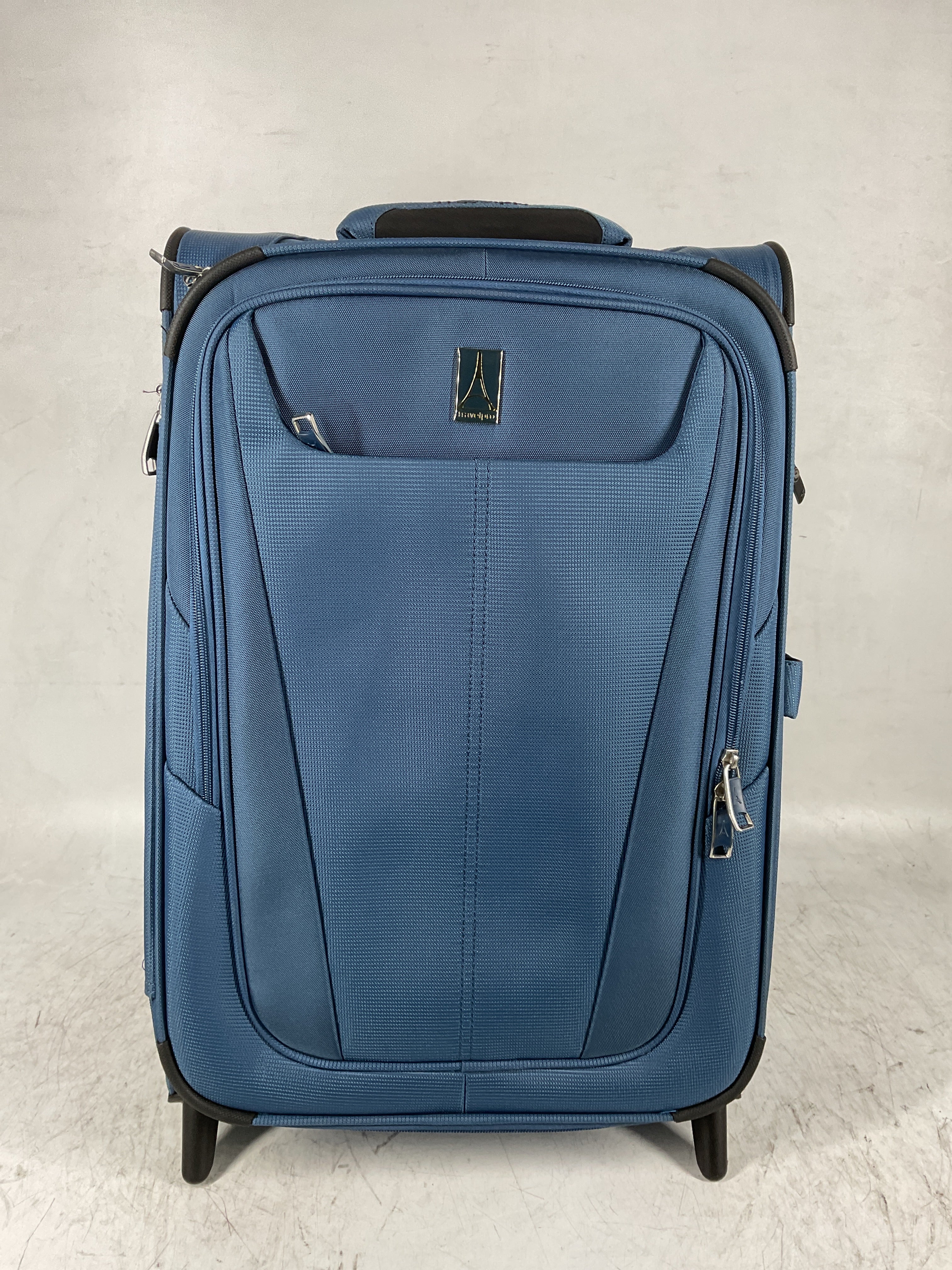 Travelpro Maxlite 5 Softside Expandable Upright 2 Wheel Luggage, Lightweight Suitcase, Men and Women ( Ensign Blue , Carry-on 22-Inch ) Ensign Blue Carry On 22 Inch U24