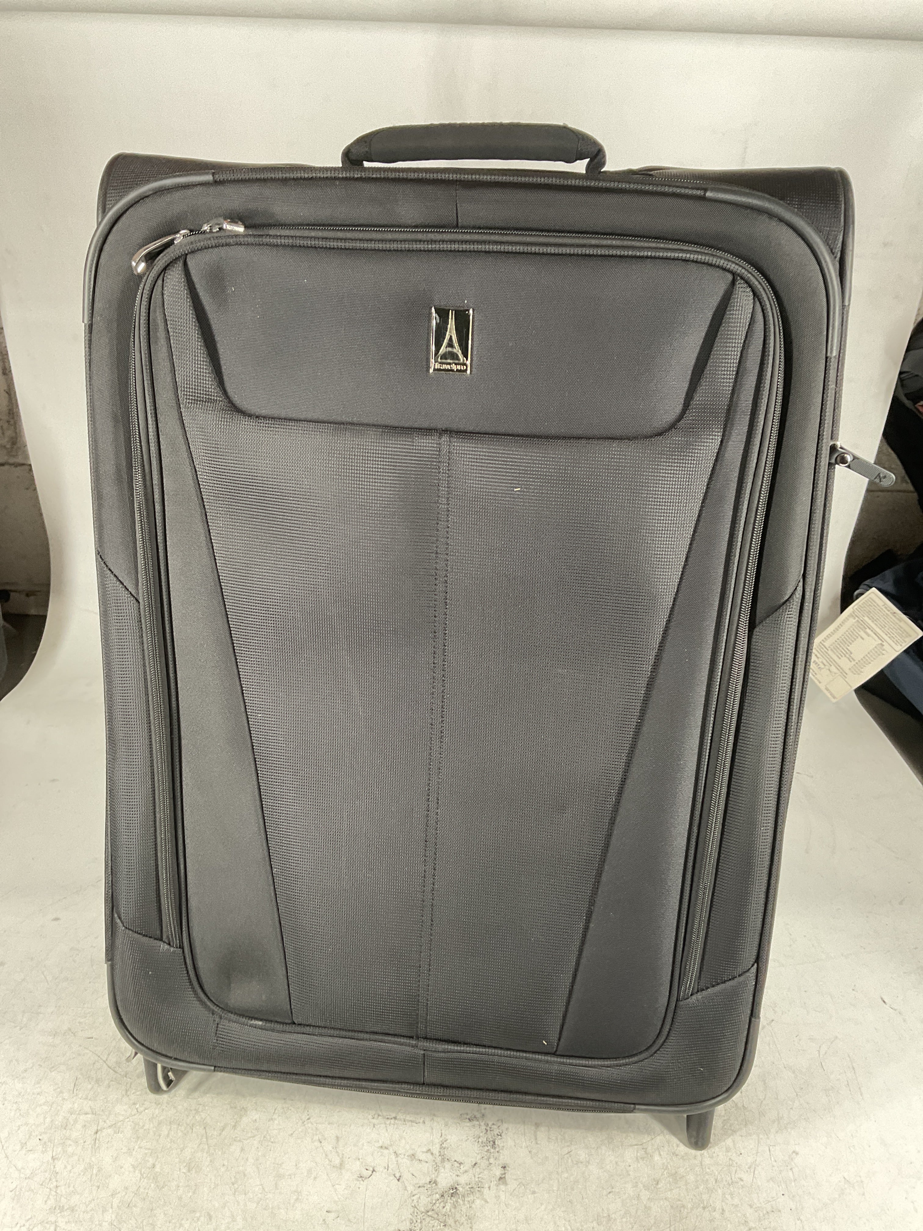 Travelpro Maxlite 5 Softside Expandable Upright 2 Wheel Luggage, Lightweight Suitcase, Men and Women U8
