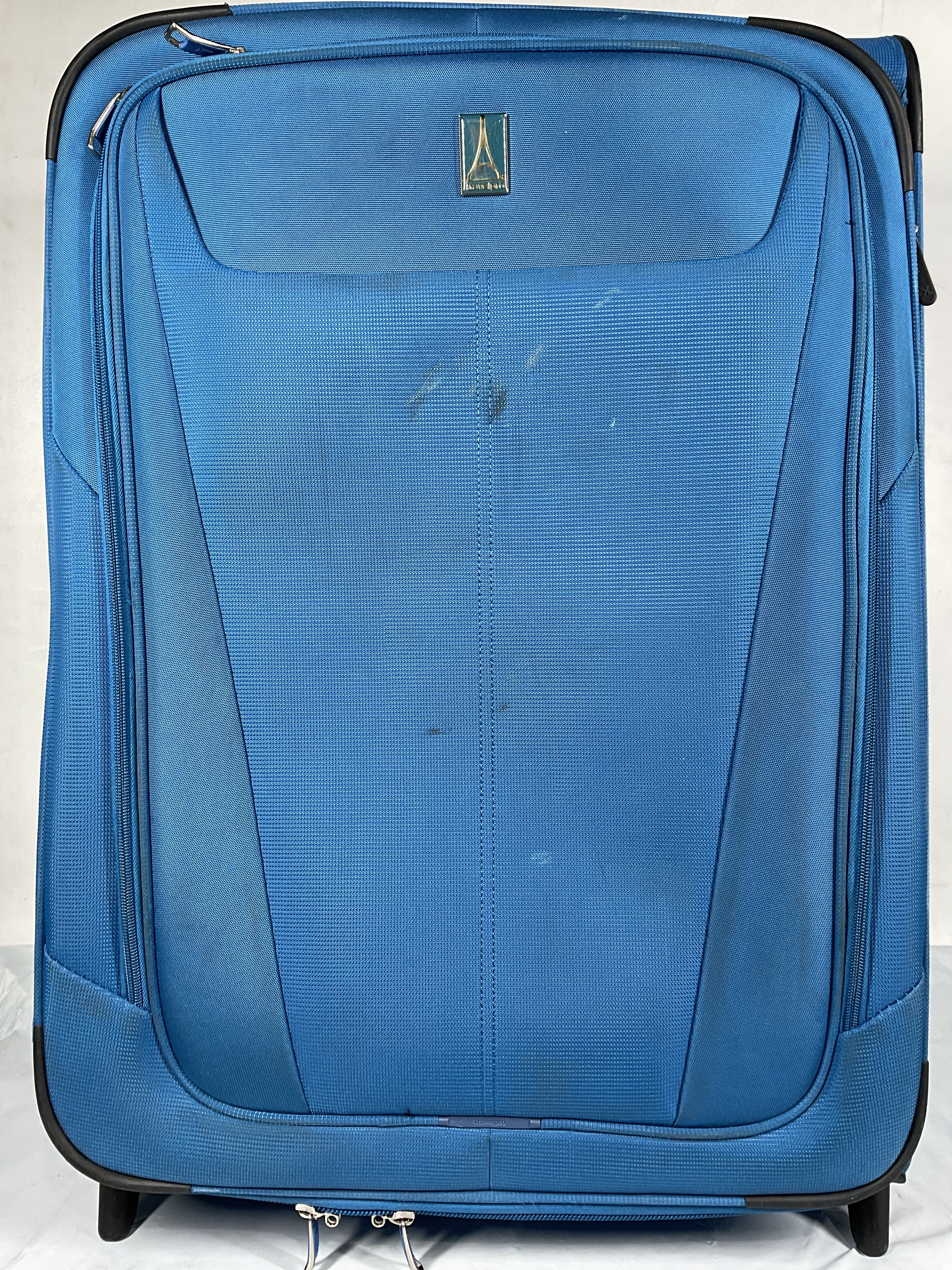 Travelpro Maxlite 5 Softside Expandable Upright 2 Wheel Luggage, Lightweight Suitcase, Men and Women ( Azure Blue , Checked-Medium 26-Inch ) Azure Blue Checked Medium 26 Inch U5