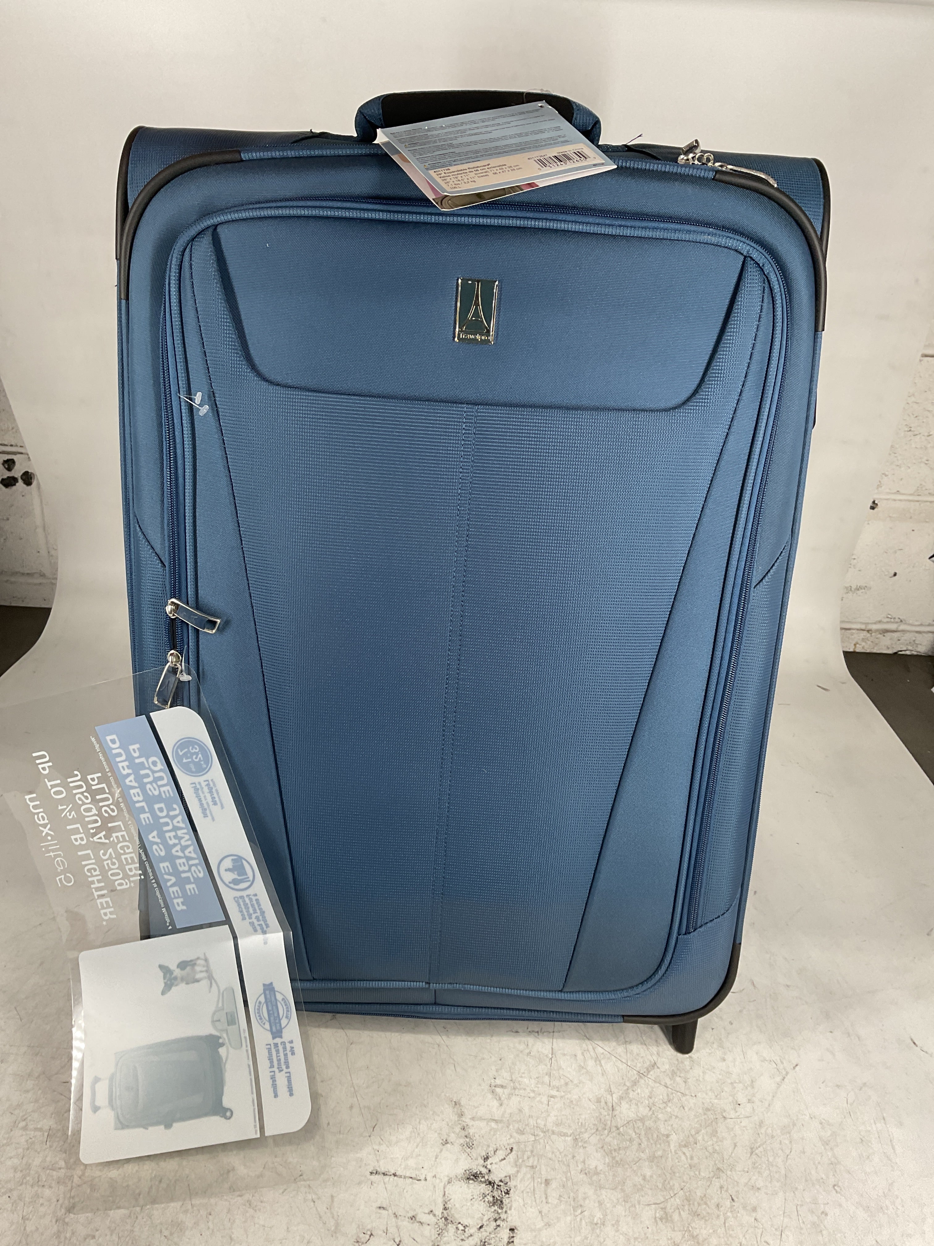 Travelpro Maxlite 5 Softside Expandable Upright 2 Wheel Luggage, Lightweight Suitcase, Men and Women U11