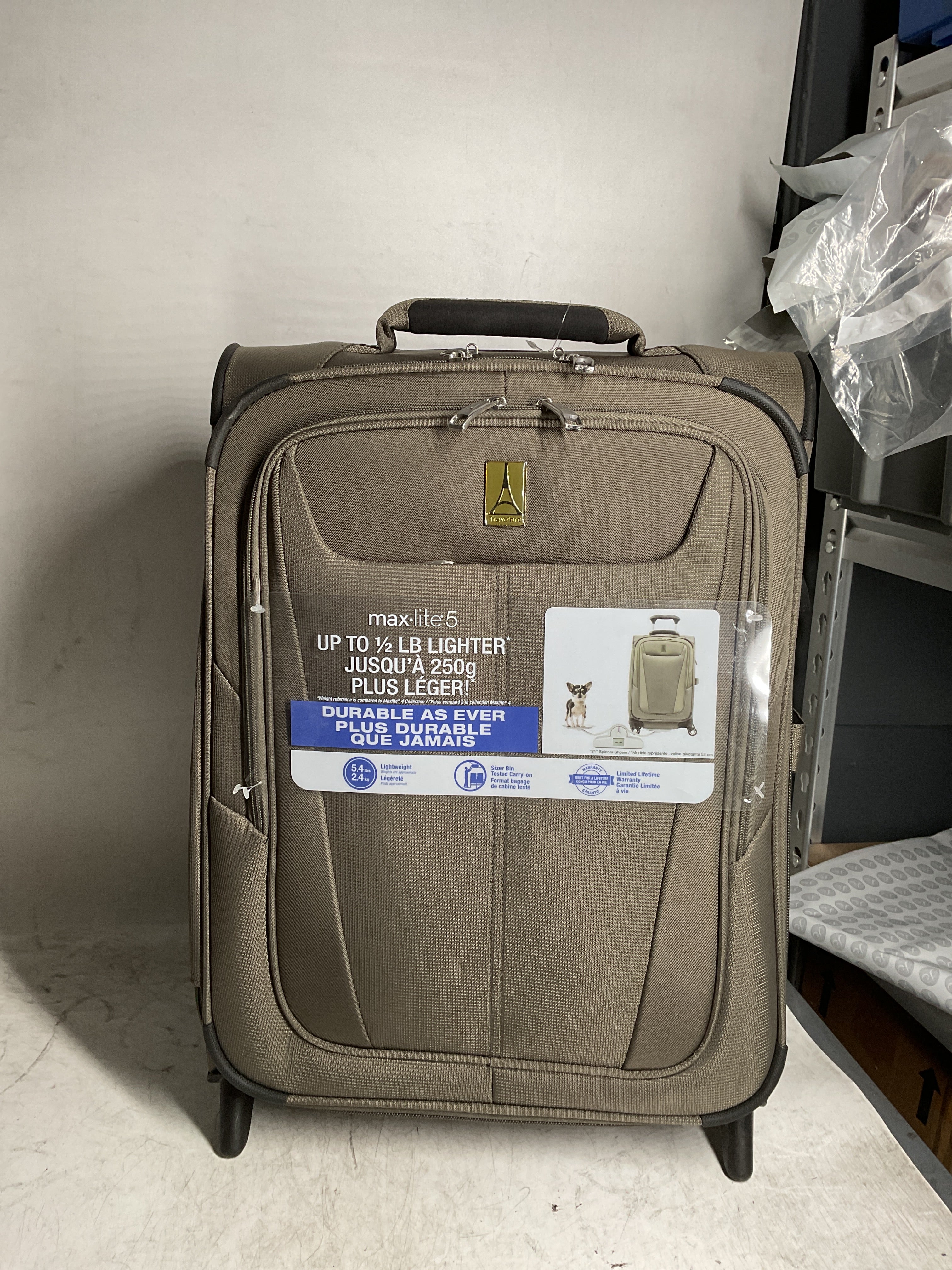 Travelpro Maxlite 5 Softside Expandable Upright 2 Wheel Luggage, Lightweight Suitcase, Men and Women ( Slate Green , Carry-on 20-Inch ) Slate Green Carry On 20 Inch U5