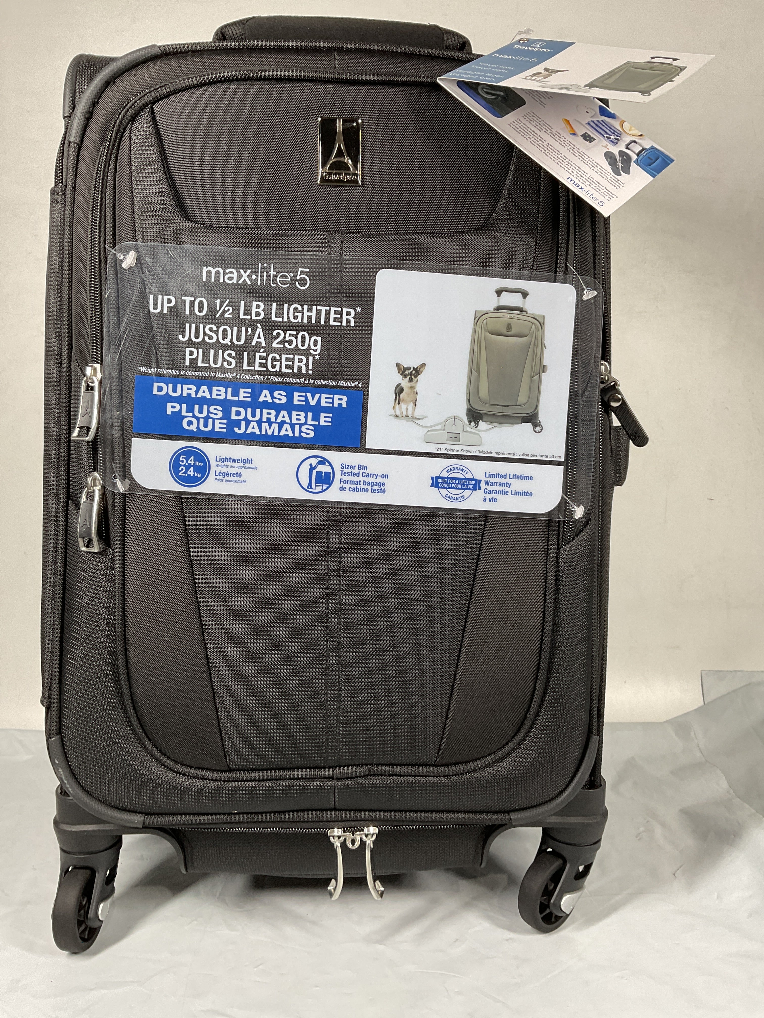 Travelpro Maxlite 5 Softside Expandable Luggage with 4 Spinner Wheels, Lightweight Suitcase, Men and Women ( Black , Carry-on 21-Inch ) Black Carry On 21 Inch U102