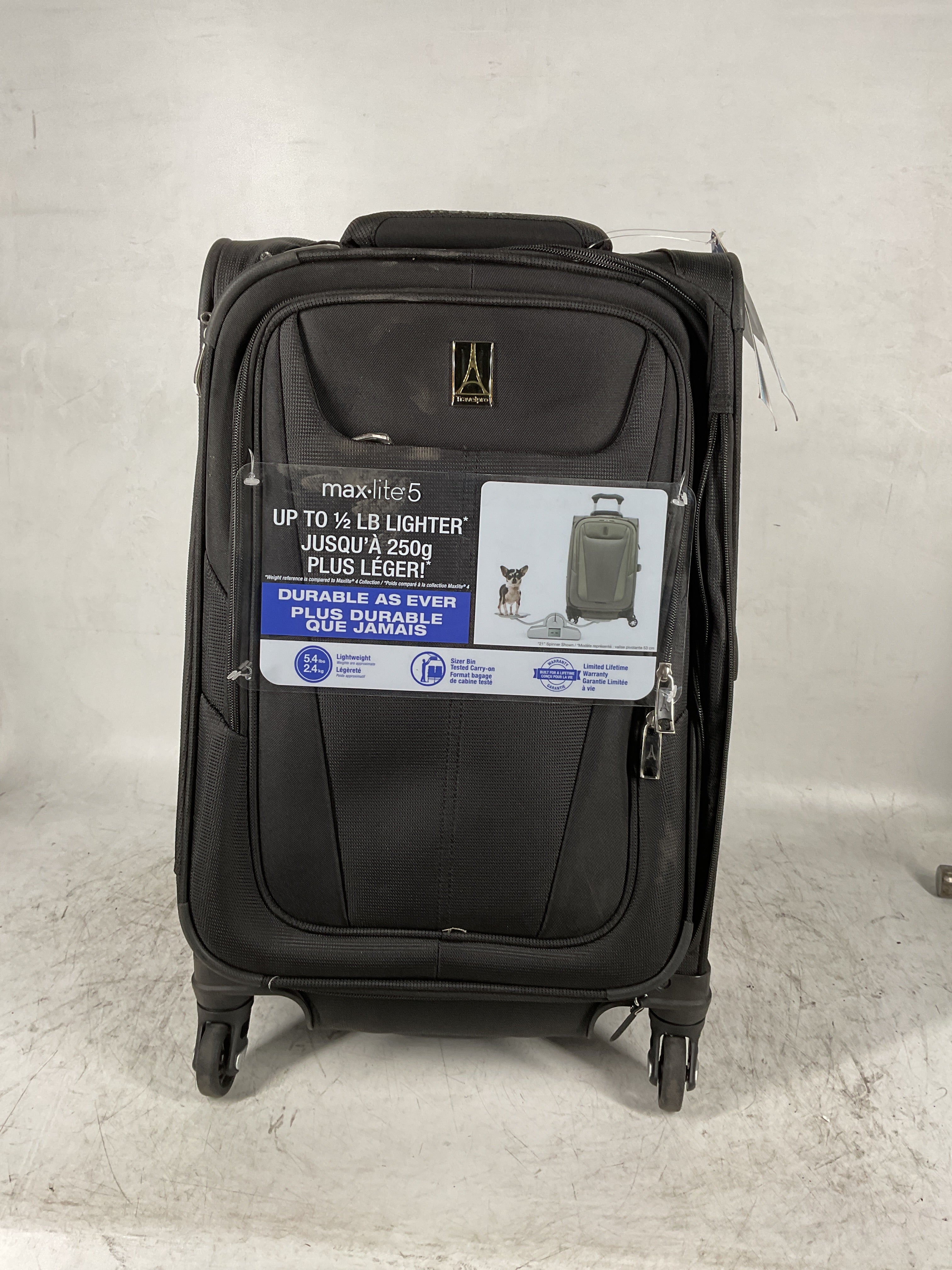 Travelpro Maxlite 5 Softside Expandable Luggage with 4 Spinner Wheels, Lightweight Suitcase, Men and Women ( Black , Carry-on 21-Inch ) Black Carry On 21 Inch U64