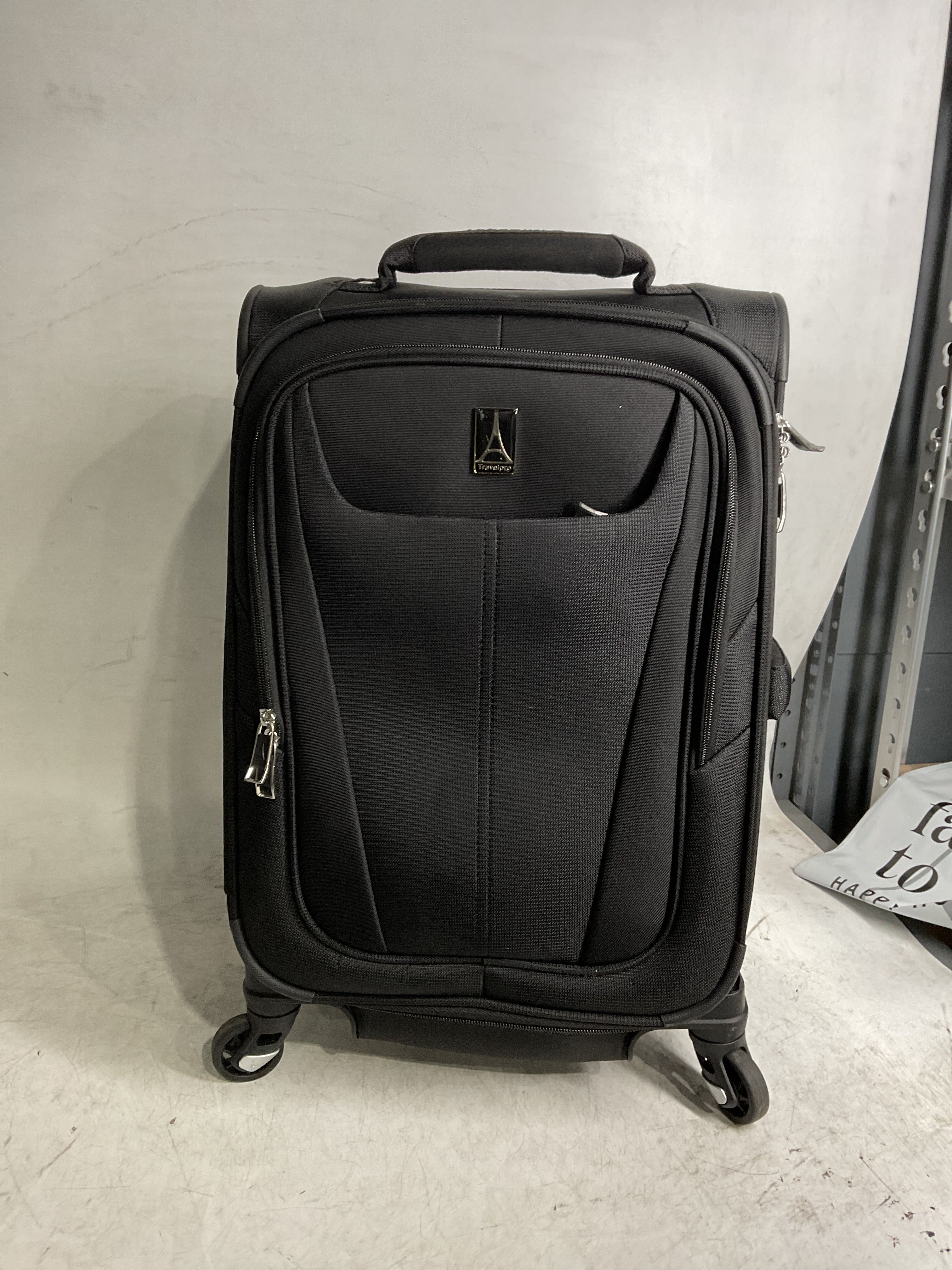 Travelpro Maxlite 5 Softside Expandable Luggage with 4 Spinner Wheels, Lightweight Suitcase, Men and Women ( Black , Carry-on 21-Inch ) Black Carry On 21 Inch U93