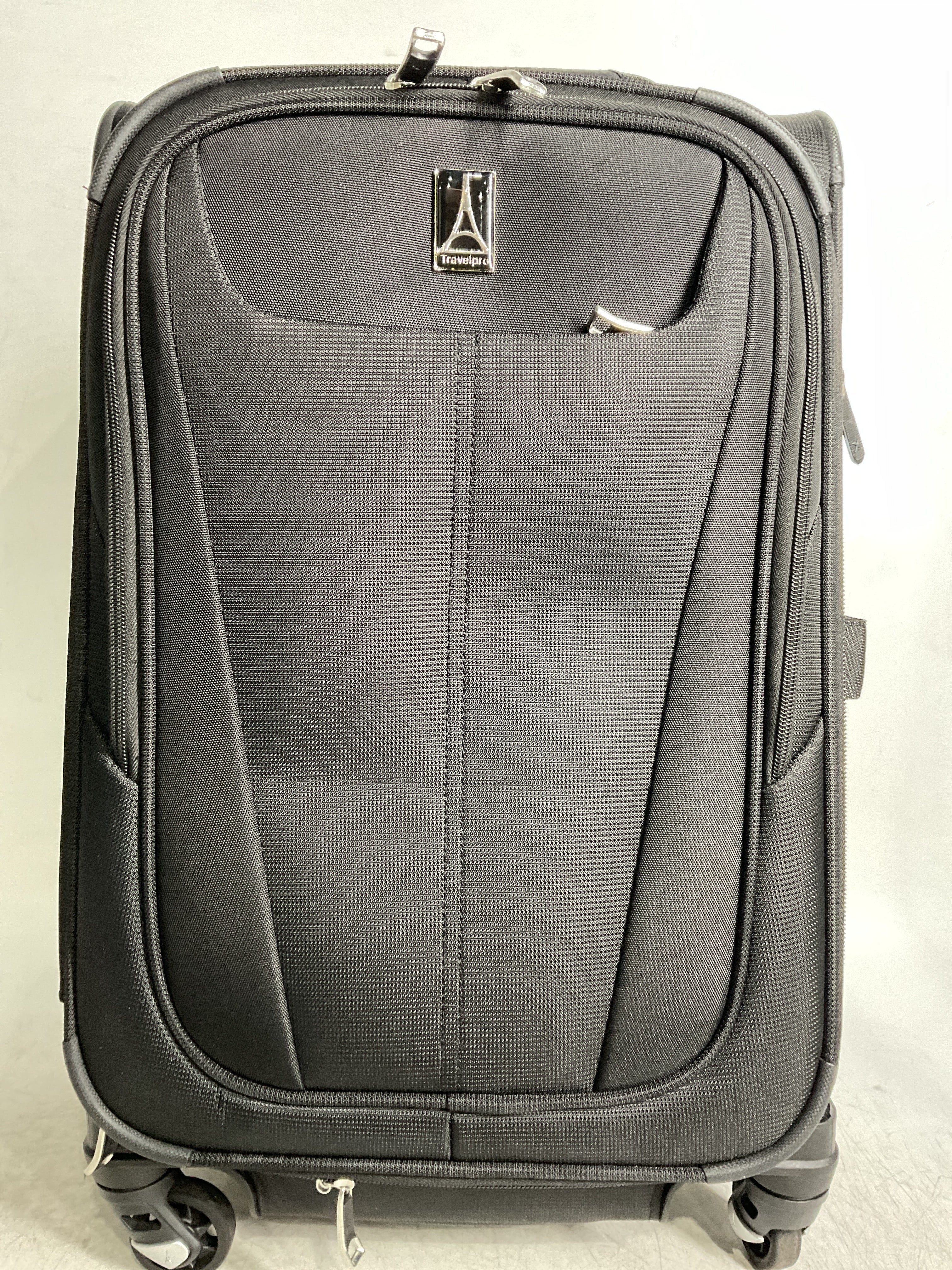 Travelpro Maxlite 5 Softside Expandable Luggage with 4 Spinner Wheels, Lightweight Suitcase, Men and Women ( Black , Carry-on 21-Inch ) Black Carry On 21 Inch U94