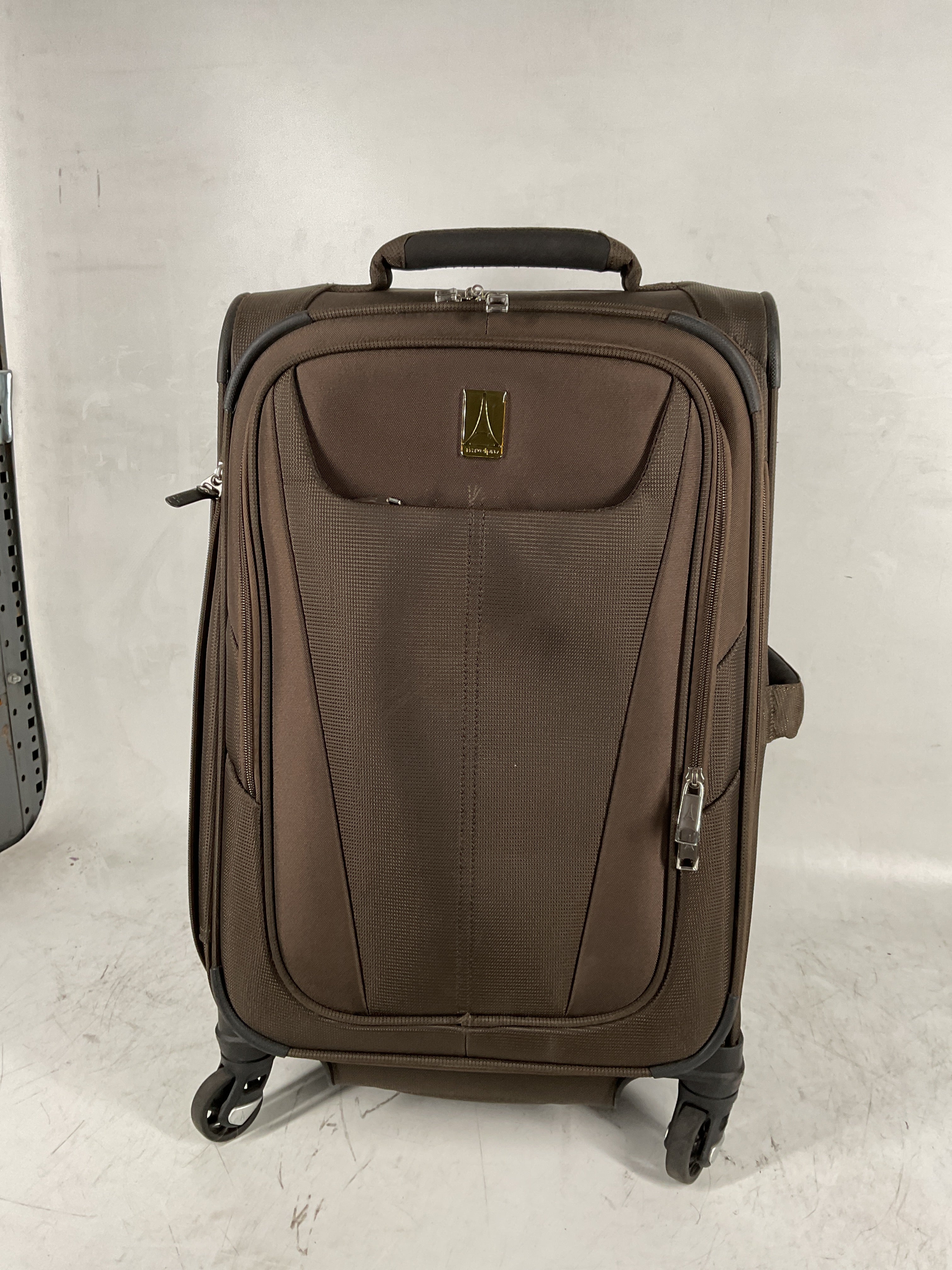Travelpro Maxlite 5 Softside Expandable Luggage with 4 Spinner Wheels, Lightweight Suitcase, Men and Women Mocha Carry On 21 Inch U17