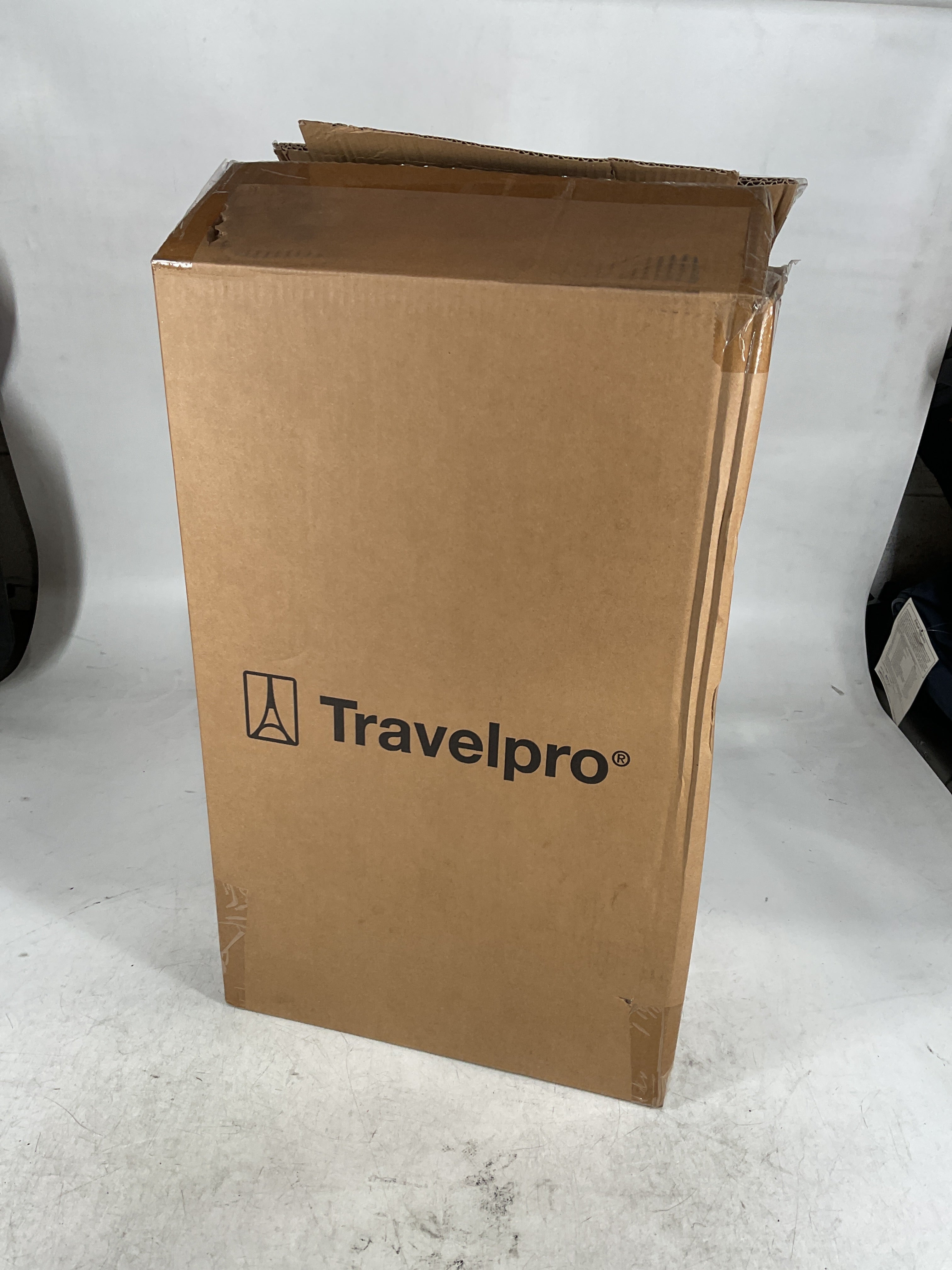 Travelpro Maxlite 5 Softside Expandable Luggage with 4 Spinner Wheels, Lightweight Suitcase, Men and Women Shadow Grey Carry On 21 Inch U19