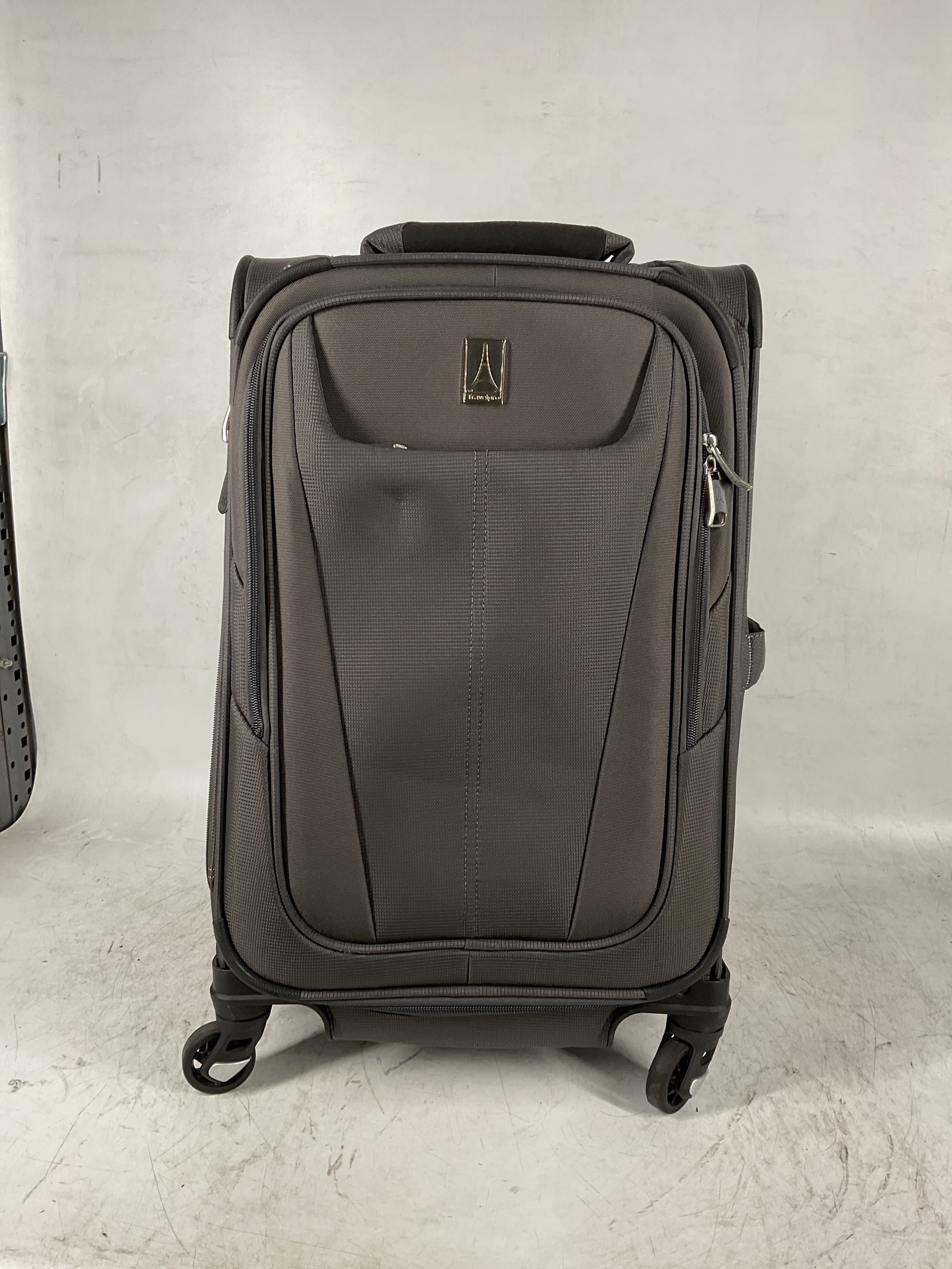 Travelpro Maxlite 5 Softside Expandable Luggage with 4 Spinner Wheels, Lightweight Suitcase, Men and Women ( Shadow Grey , Carry-on 21-Inch ) Shadow Grey Carry On 21 Inch U51