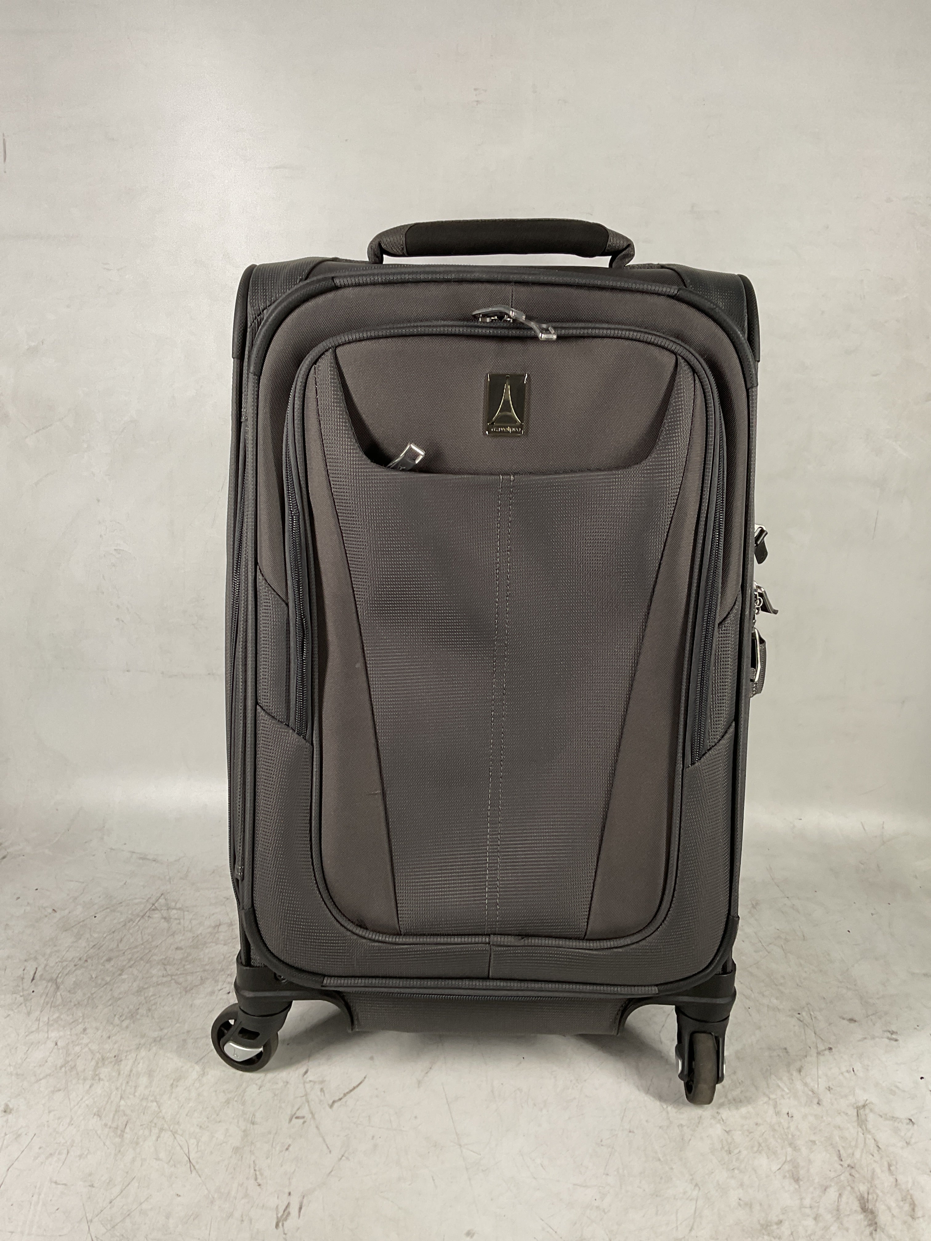 Travelpro Maxlite 5 Softside Expandable Luggage with 4 Spinner Wheels, Lightweight Suitcase, Men and Women ( Shadow Grey , Carry-on 21-Inch ) Shadow Grey Carry On 21 Inch U52