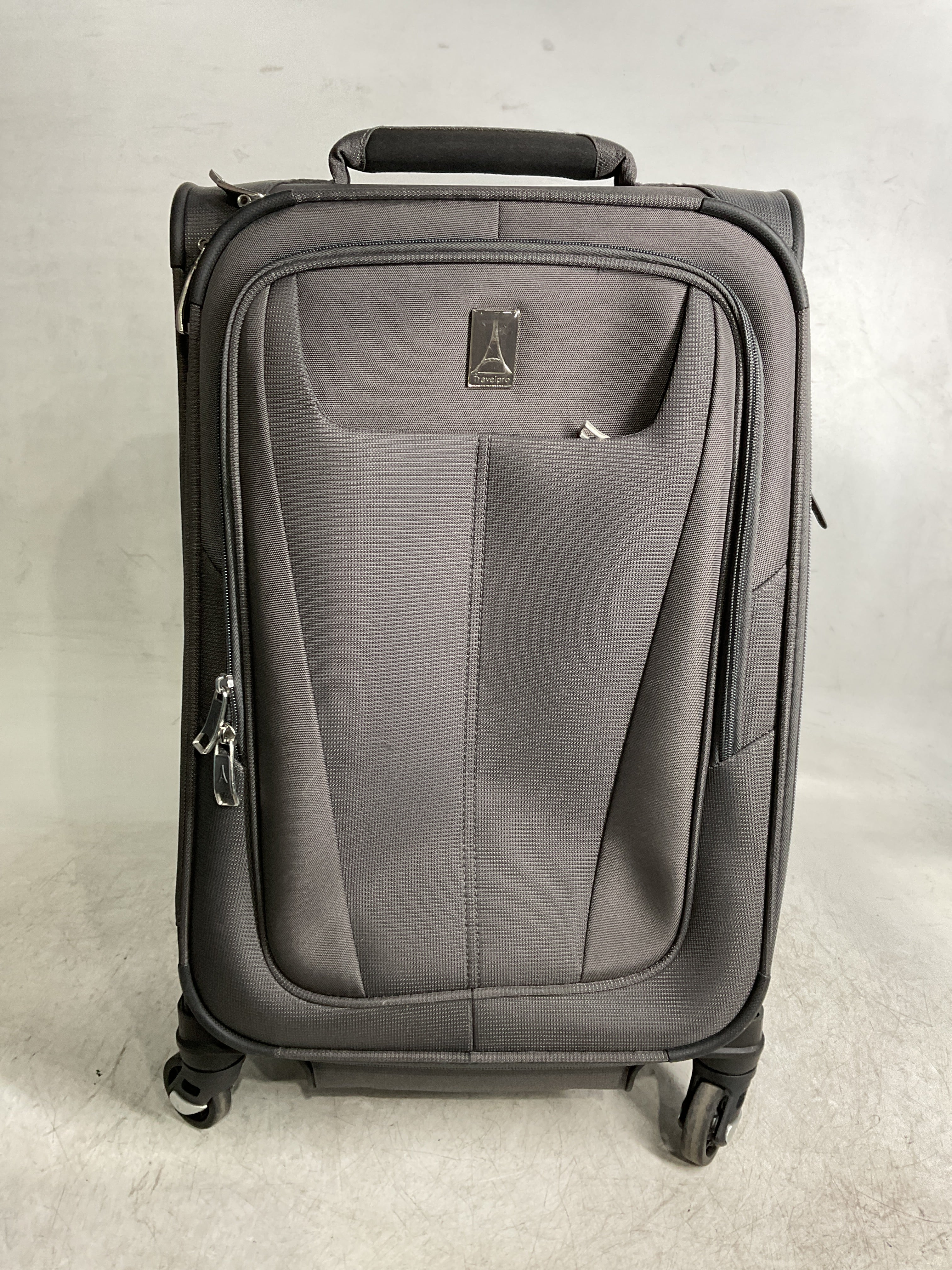 Travelpro Maxlite 5 Softside Expandable Luggage with 4 Spinner Wheels, Lightweight Suitcase, Men and Women ( Shadow Grey , Carry-on 21-Inch ) Shadow Grey Carry On 21 Inch U78