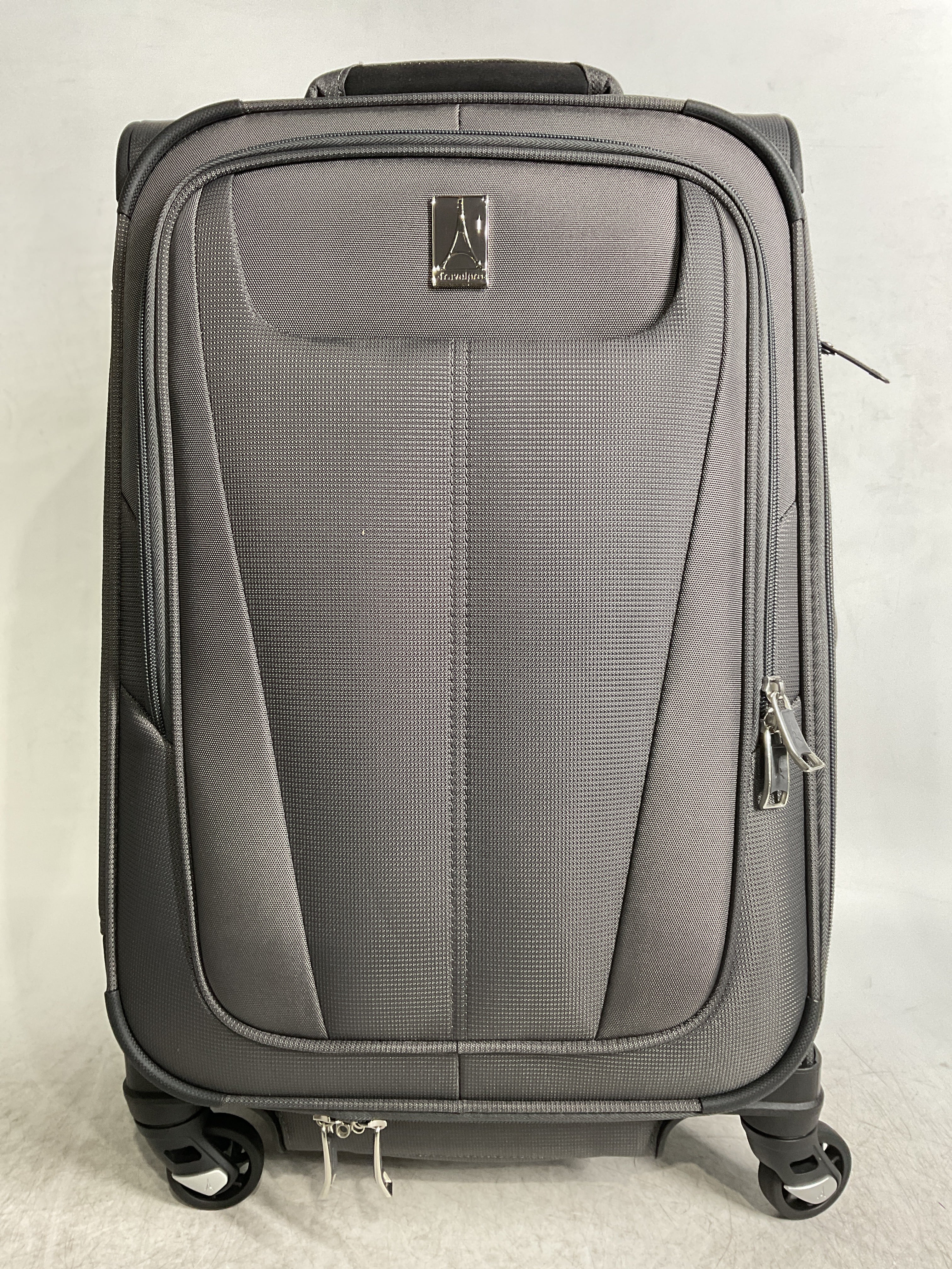 Travelpro Maxlite 5 Softside Expandable Luggage with 4 Spinner Wheels, Lightweight Suitcase, Men and Women ( Shadow Grey , Carry-on 21-Inch ) Shadow Grey Carry On 21 Inch U81
