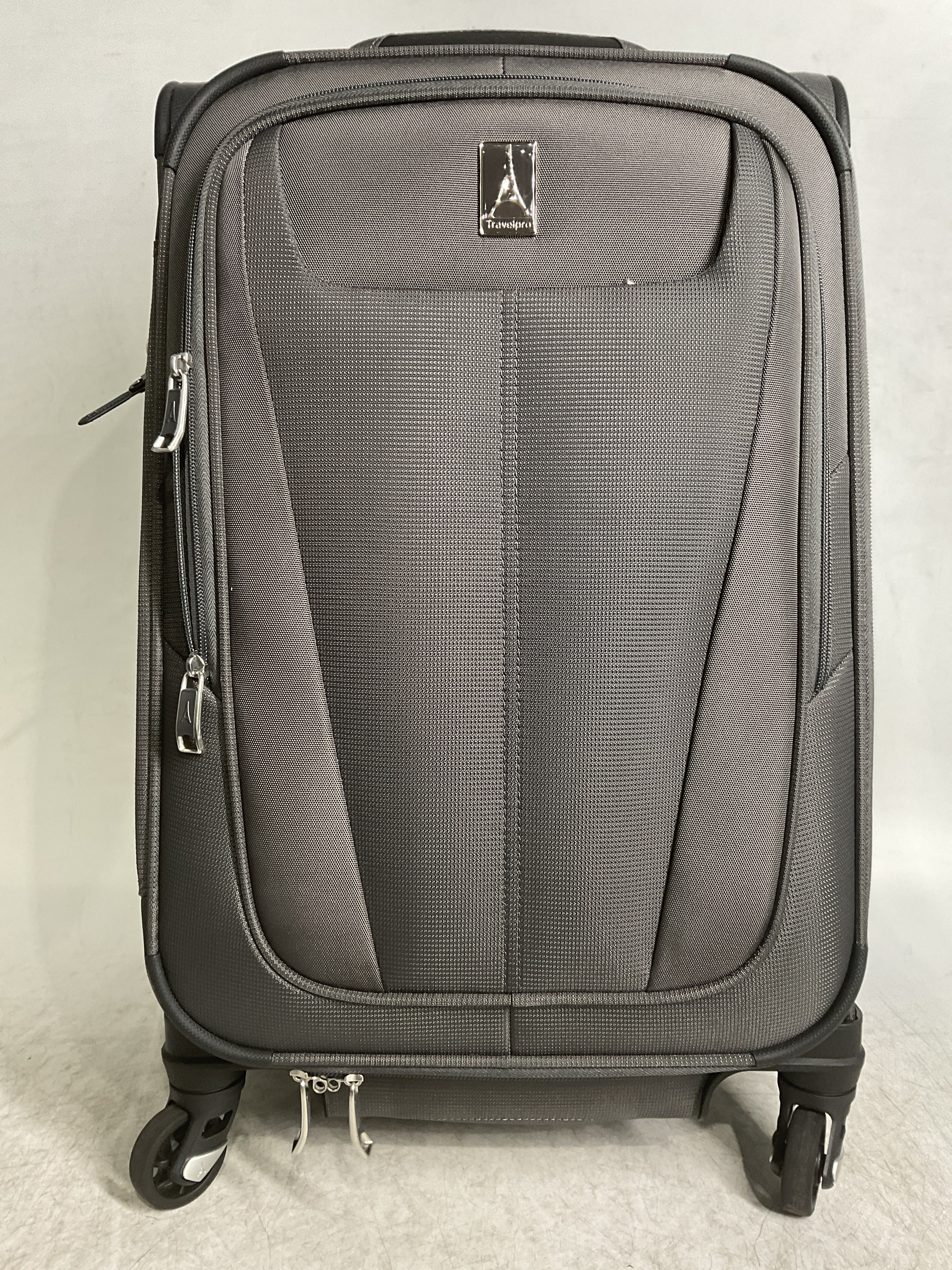 Travelpro Maxlite 5 Softside Expandable Luggage with 4 Spinner Wheels, Lightweight Suitcase, Men and Women ( Shadow Grey , Carry-on 21-Inch ) Shadow Grey Carry On 21 Inch U82
