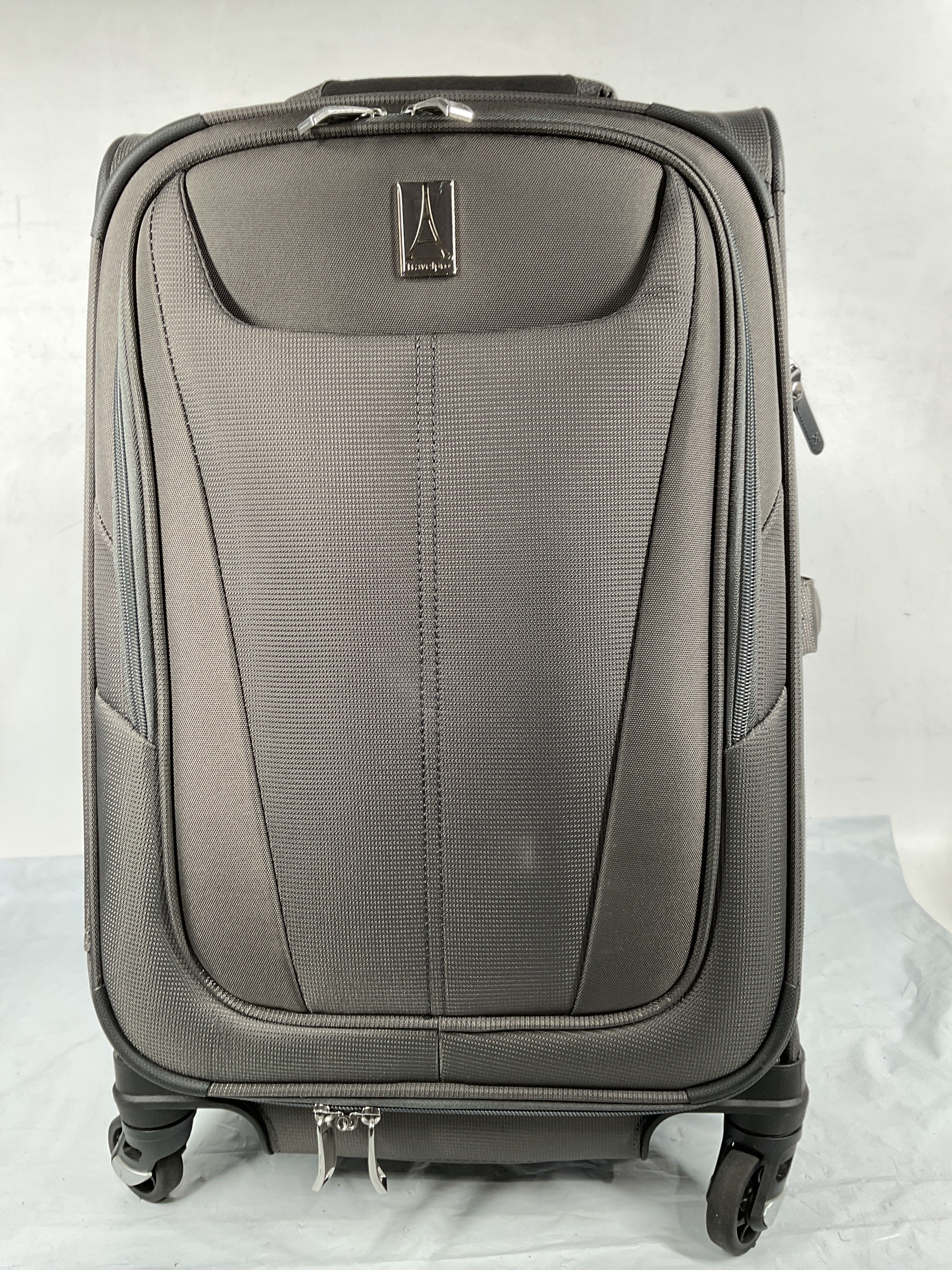 Travelpro Maxlite 5 Softside Expandable Luggage with 4 Spinner Wheels, Lightweight Suitcase, Men and Women ( Shadow Grey , Carry-on 21-Inch ) Shadow Grey Carry On 21 Inch U93