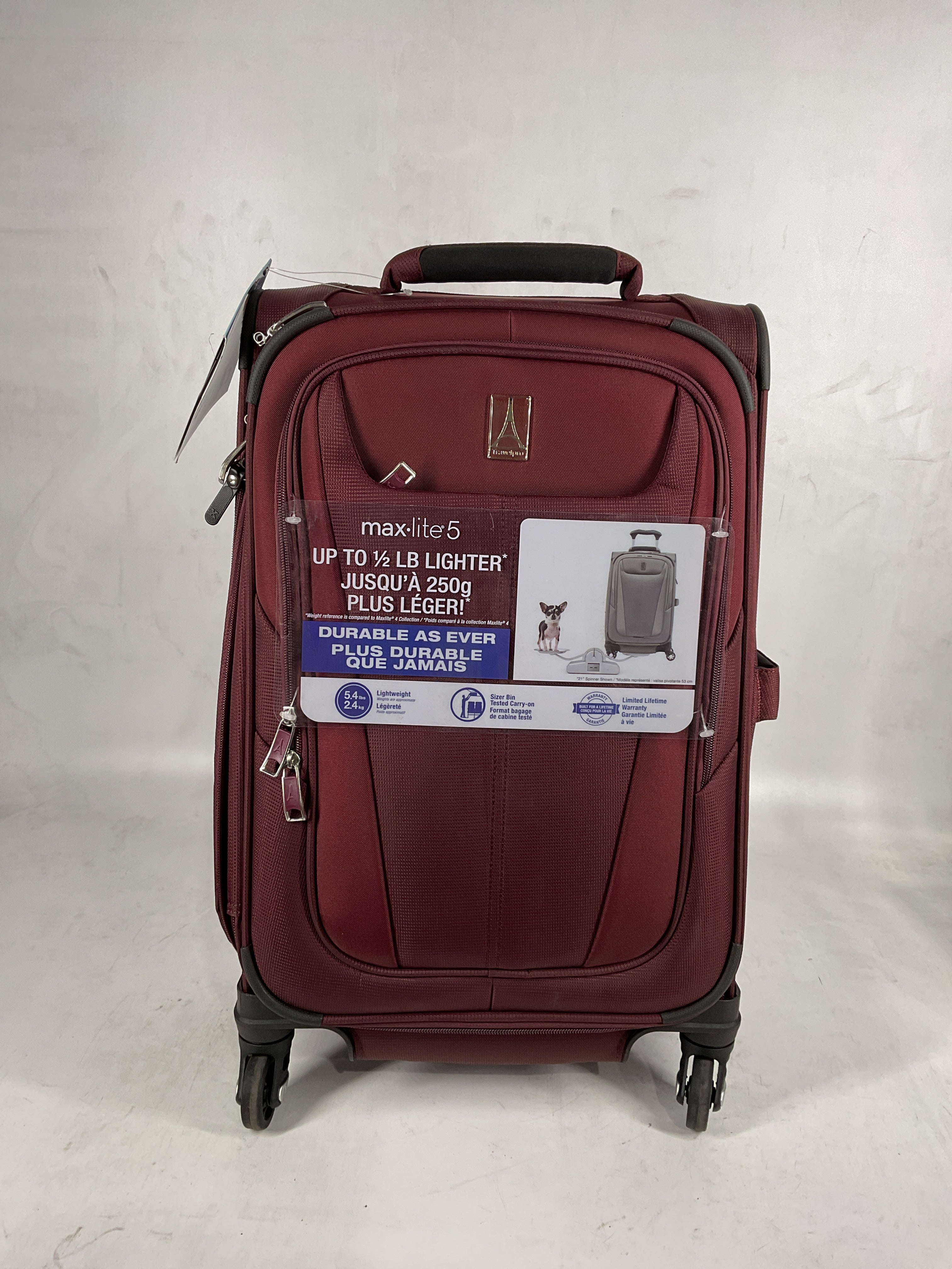Travelpro Maxlite 5 Softside Expandable Luggage with 4 Spinner Wheels, Lightweight Suitcase, Men and Women Burgundy Carry On 21 Inch U28