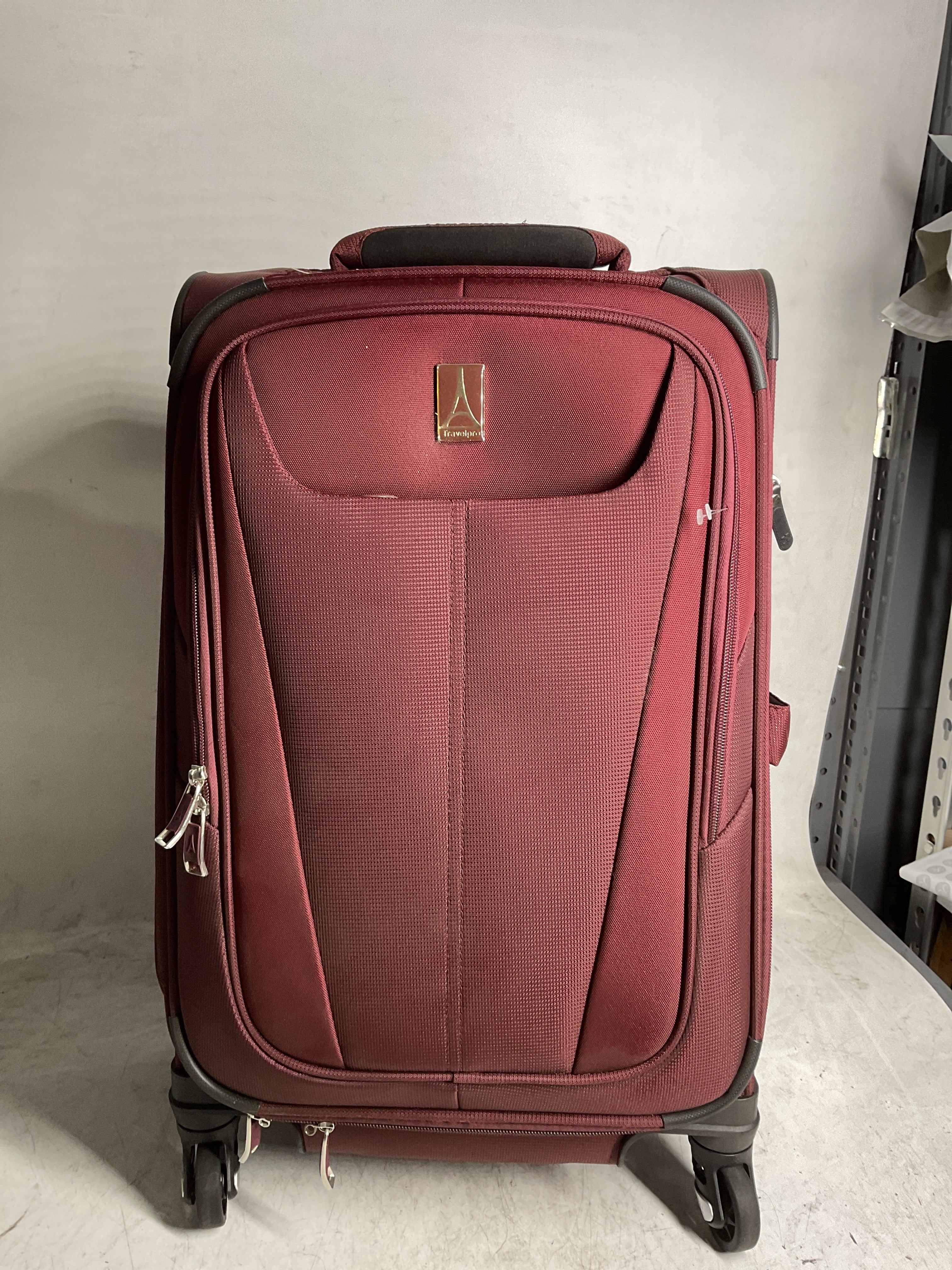 Travelpro Maxlite 5 Softside Expandable Luggage with 4 Spinner Wheels, Lightweight Suitcase, Men and Women ( Burgundy , Carry-on 21-Inch ) Burgundy Carry On 21 Inch U40