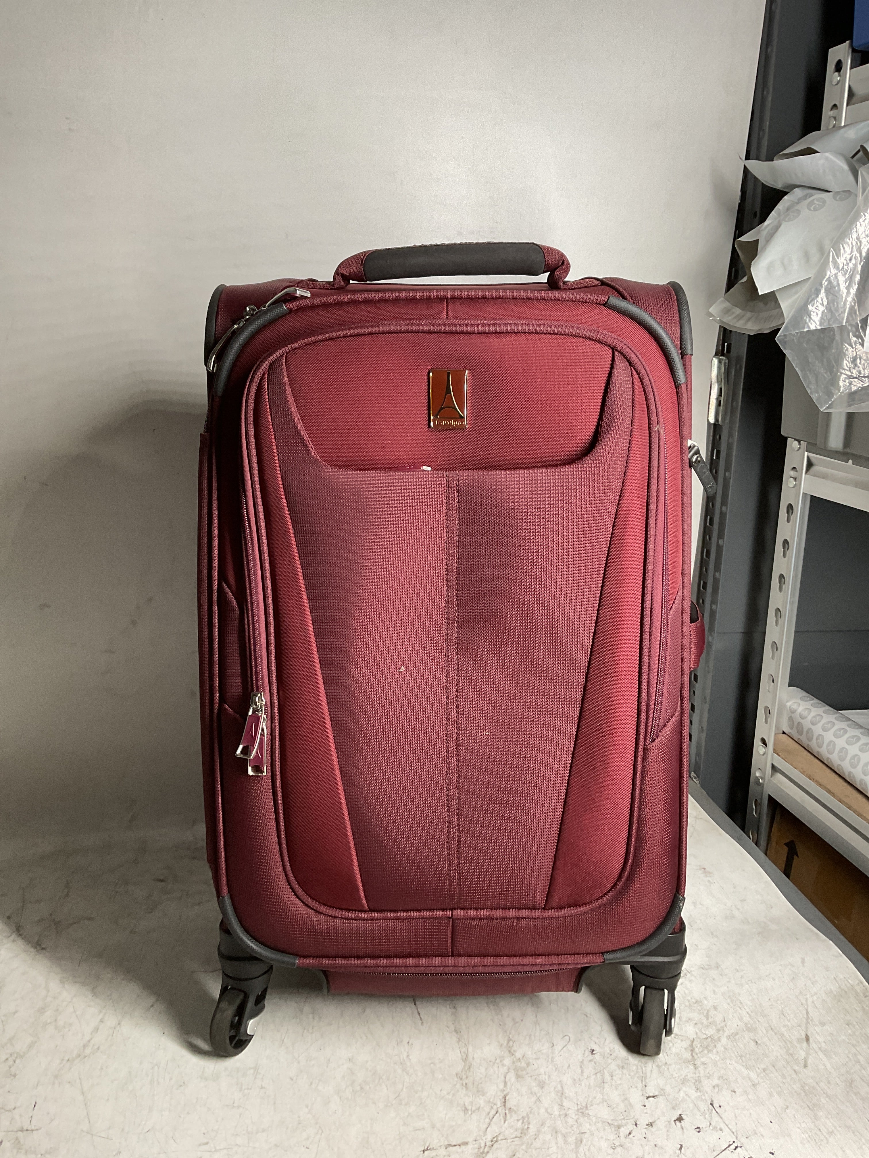 Travelpro Maxlite 5 Softside Expandable Luggage with 4 Spinner Wheels, Lightweight Suitcase, Men and Women ( Burgundy , Carry-on 21-Inch ) Burgundy Carry On 21 Inch U41