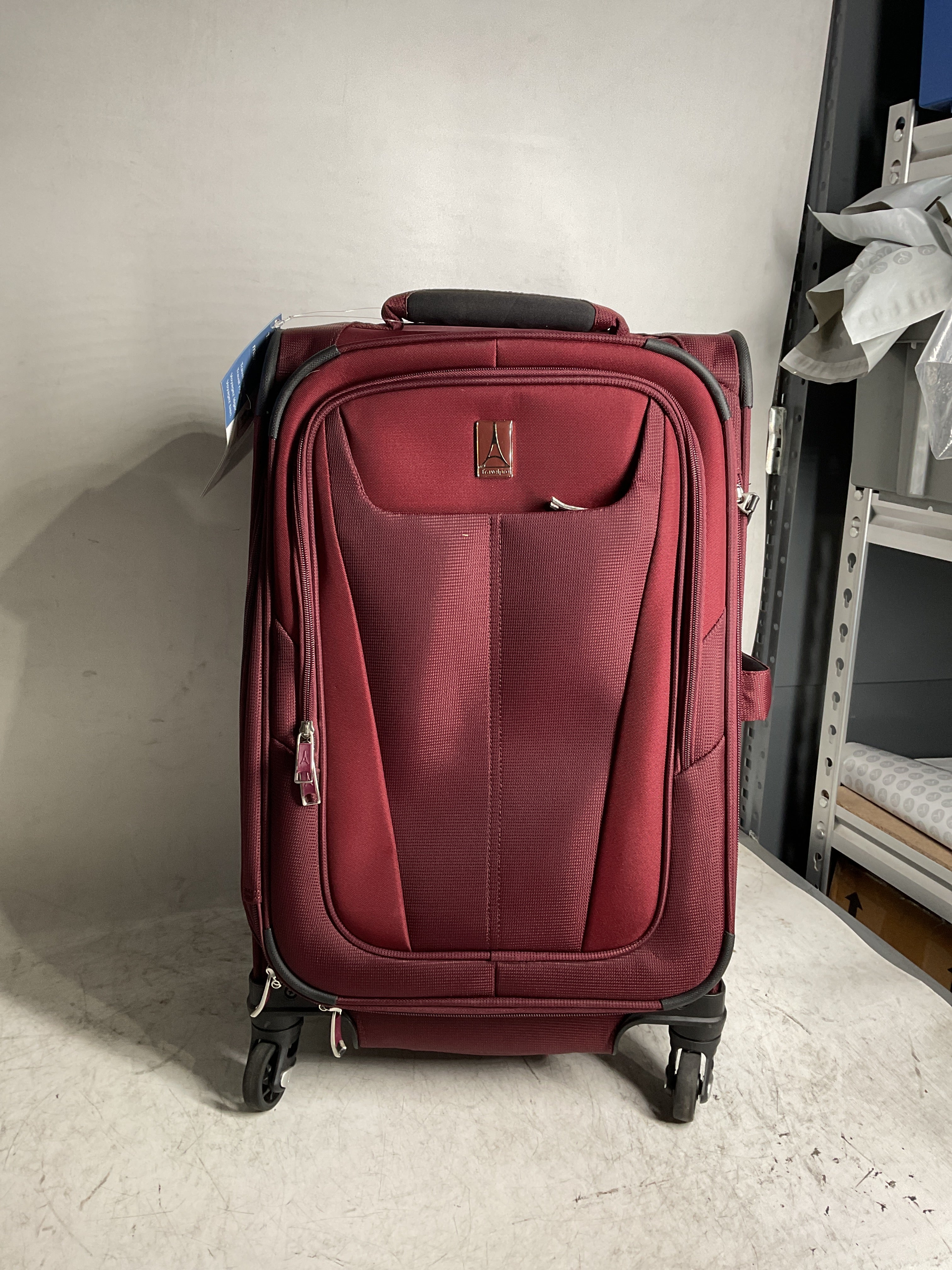 Travelpro Maxlite 5 Softside Expandable Luggage with 4 Spinner Wheels, Lightweight Suitcase, Men and Women ( Burgundy , Carry-on 21-Inch ) Burgundy Carry On 21 Inch U43