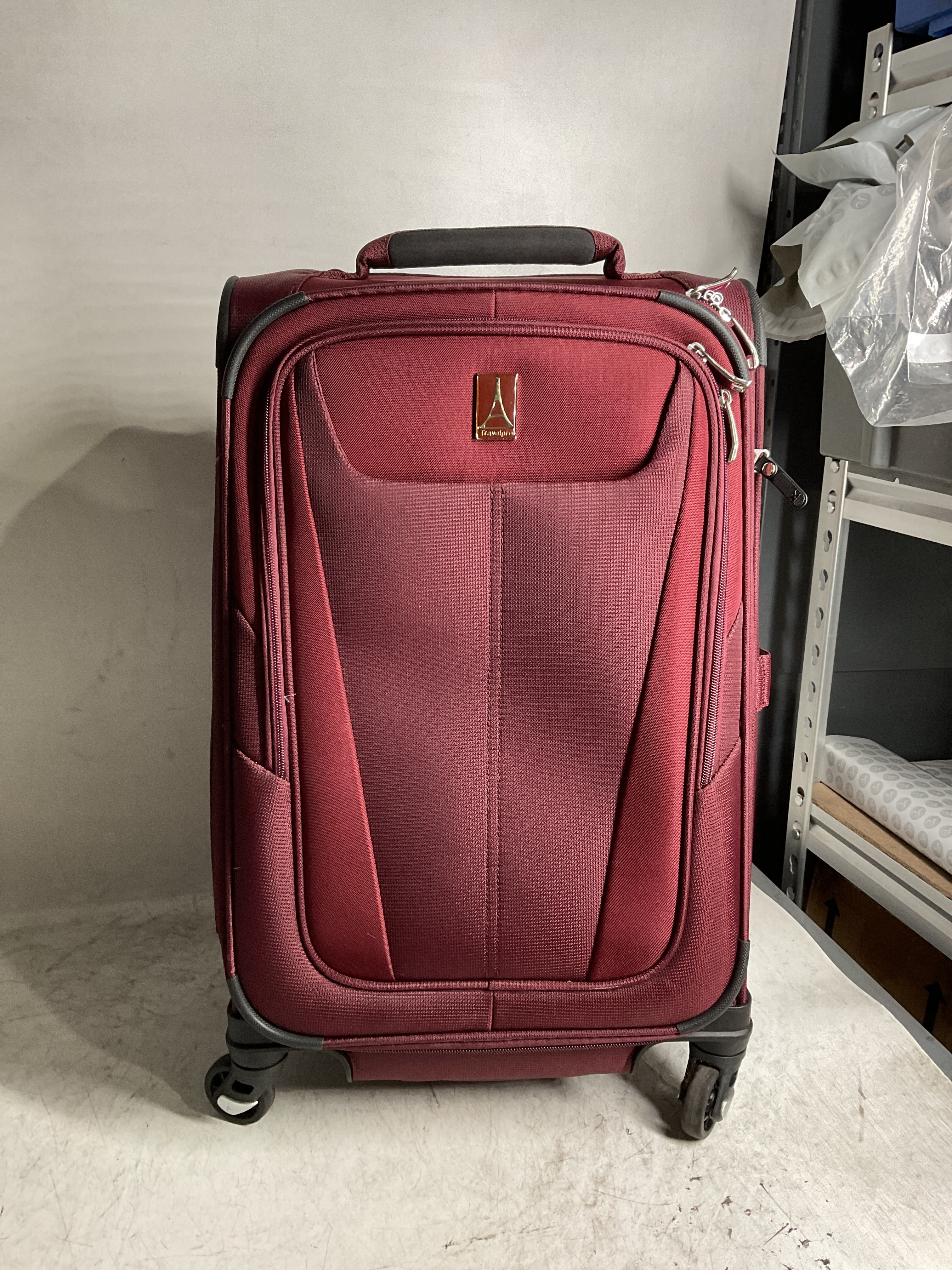 Travelpro Maxlite 5 Softside Expandable Luggage with 4 Spinner Wheels, Lightweight Suitcase, Men and Women ( Burgundy , Carry-on 21-Inch ) Burgundy Carry On 21 Inch U45