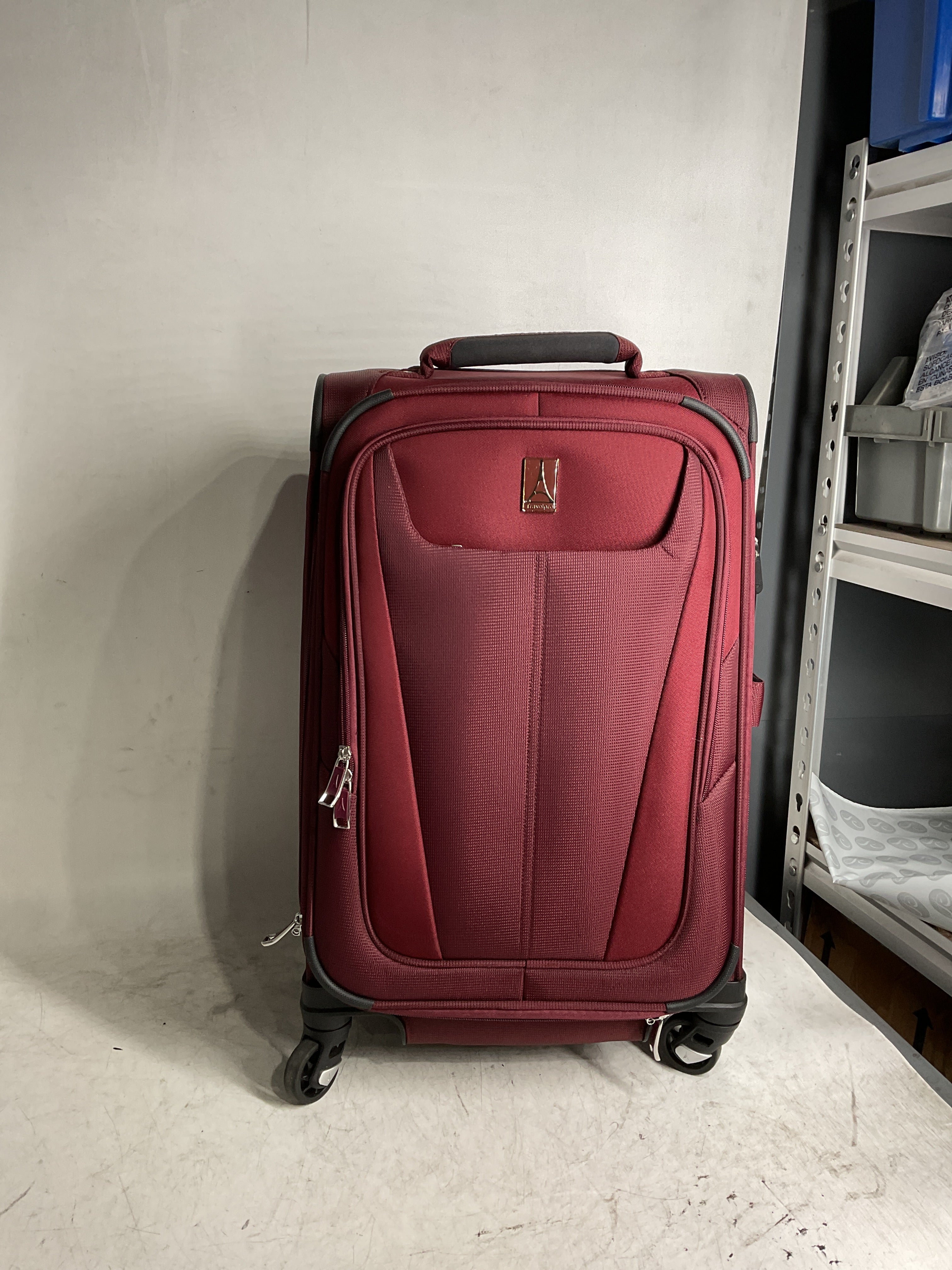 Travelpro Maxlite 5 Softside Expandable Luggage with 4 Spinner Wheels, Lightweight Suitcase, Men and Women ( Burgundy , Carry-on 21-Inch ) Burgundy Carry On 21 Inch U48