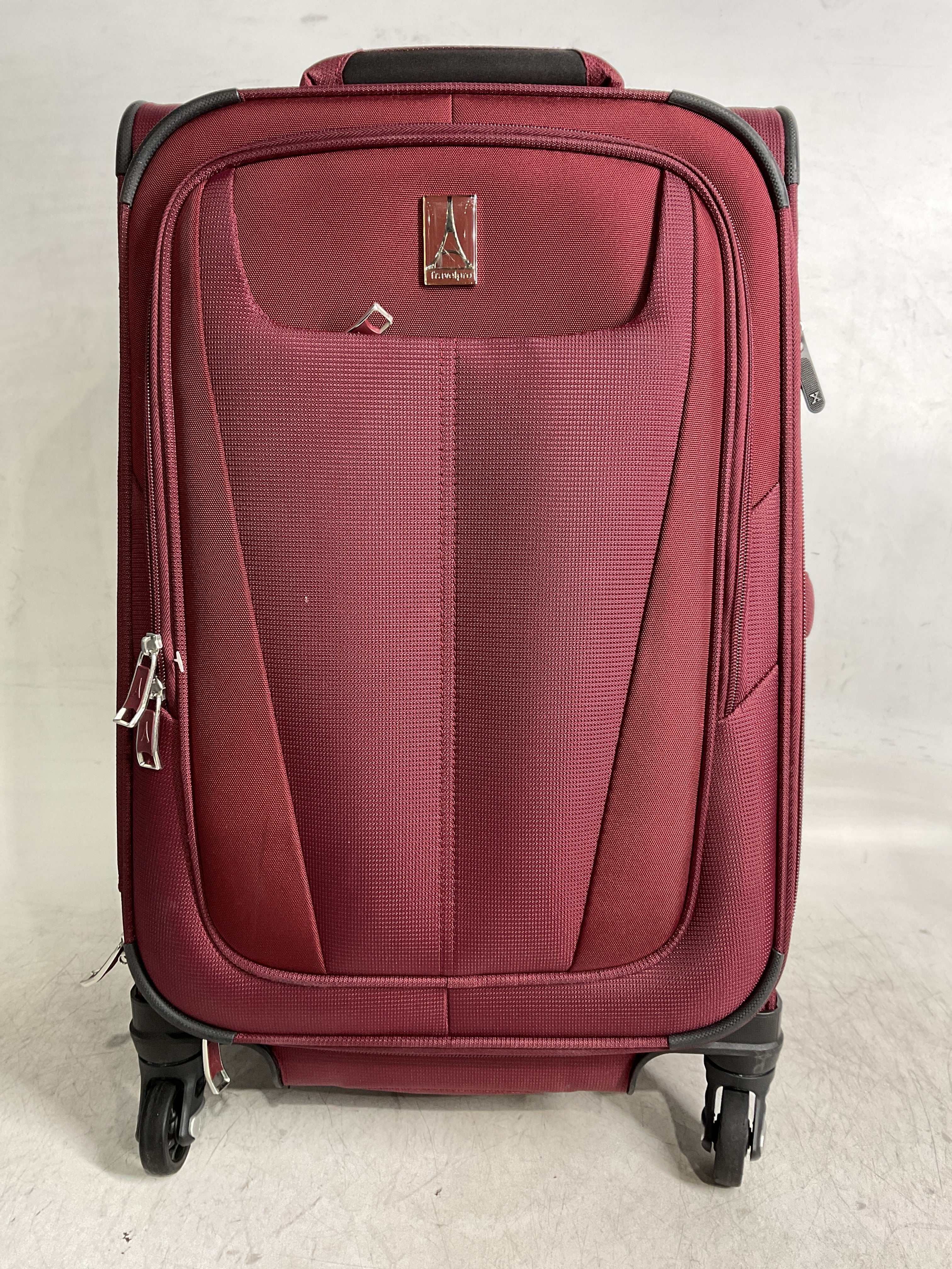 Travelpro Maxlite 5 Softside Expandable Luggage with 4 Spinner Wheels, Lightweight Suitcase, Men and Women ( Burgundy , Carry-on 21-Inch ) Burgundy Carry On 21 Inch U55
