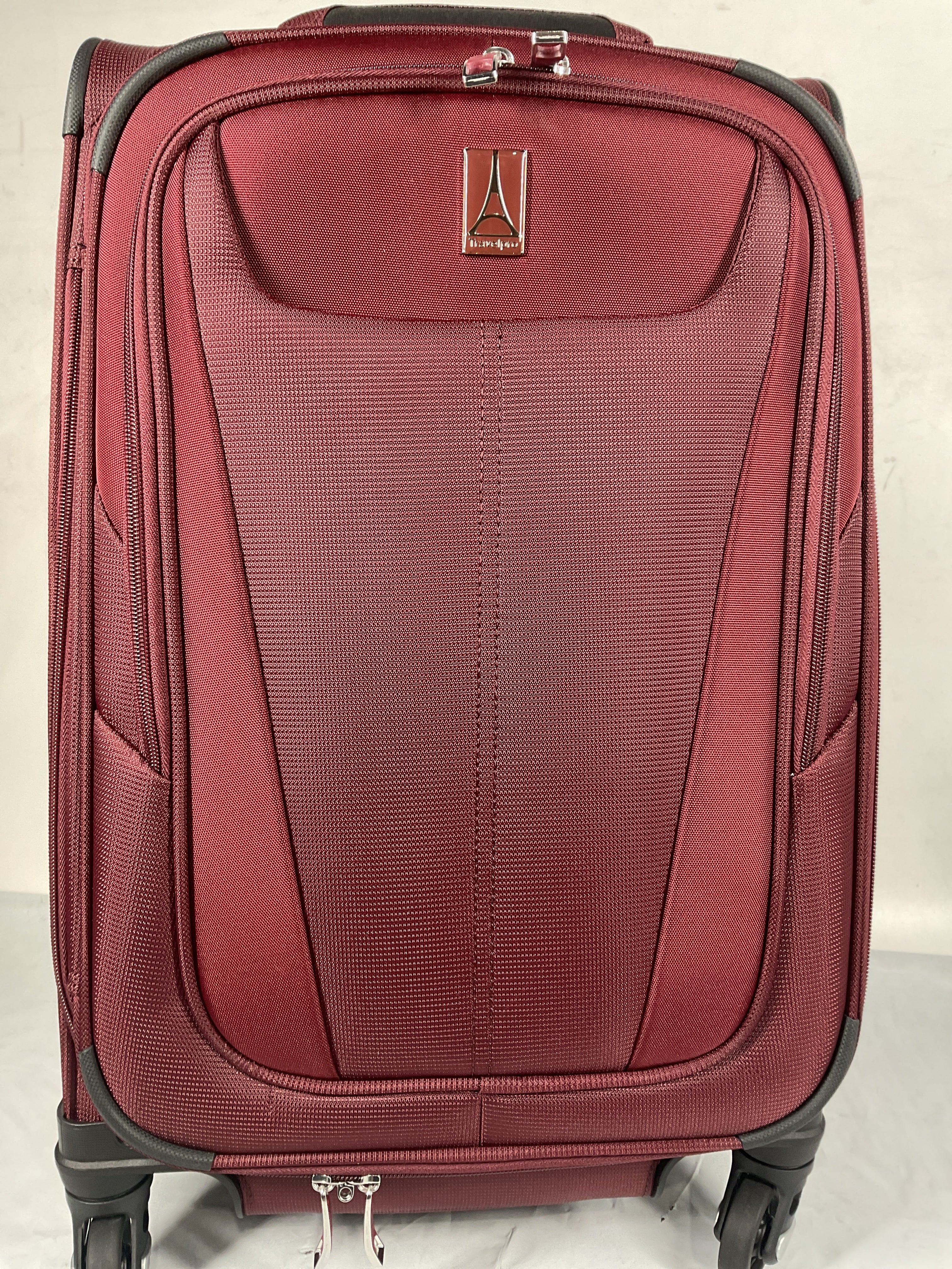 Travelpro Maxlite 5 Softside Expandable Luggage with 4 Spinner Wheels, Lightweight Suitcase, Men and Women ( Burgundy , Carry-on 21-Inch ) Burgundy Carry On 21 Inch U63