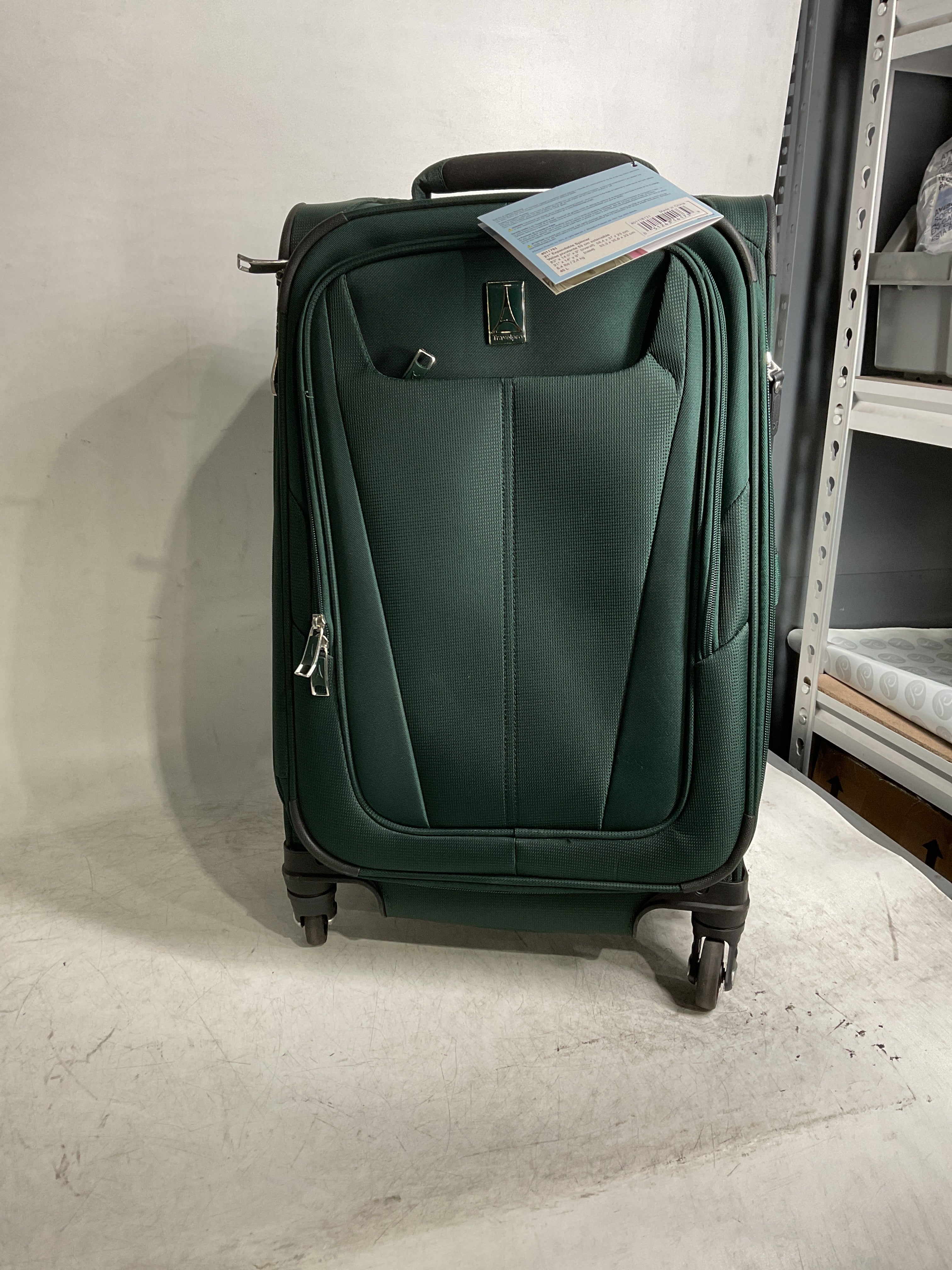 Travelpro Maxlite 5 Softside Expandable Luggage with 4 Spinner Wheels, Lightweight Suitcase, Men and Women ( Green Forest , Carry-on 21-Inch ) Green Forest Carry On 21 Inch U1