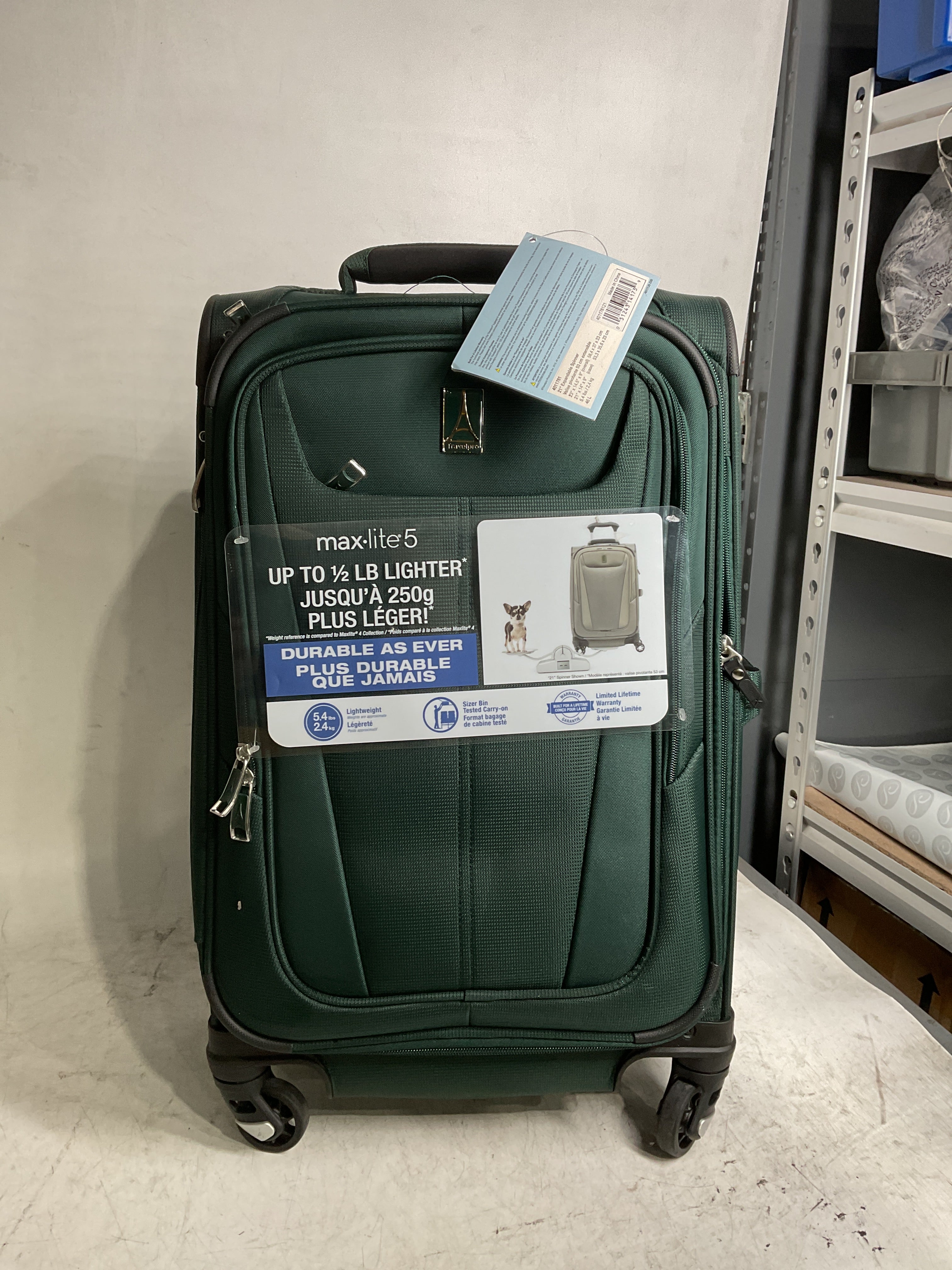 Travelpro Maxlite 5 Softside Expandable Luggage with 4 Spinner Wheels, Lightweight Suitcase, Men and Women ( Green Forest , Carry-on 21-Inch ) Green Forest Carry On 21 Inch U2