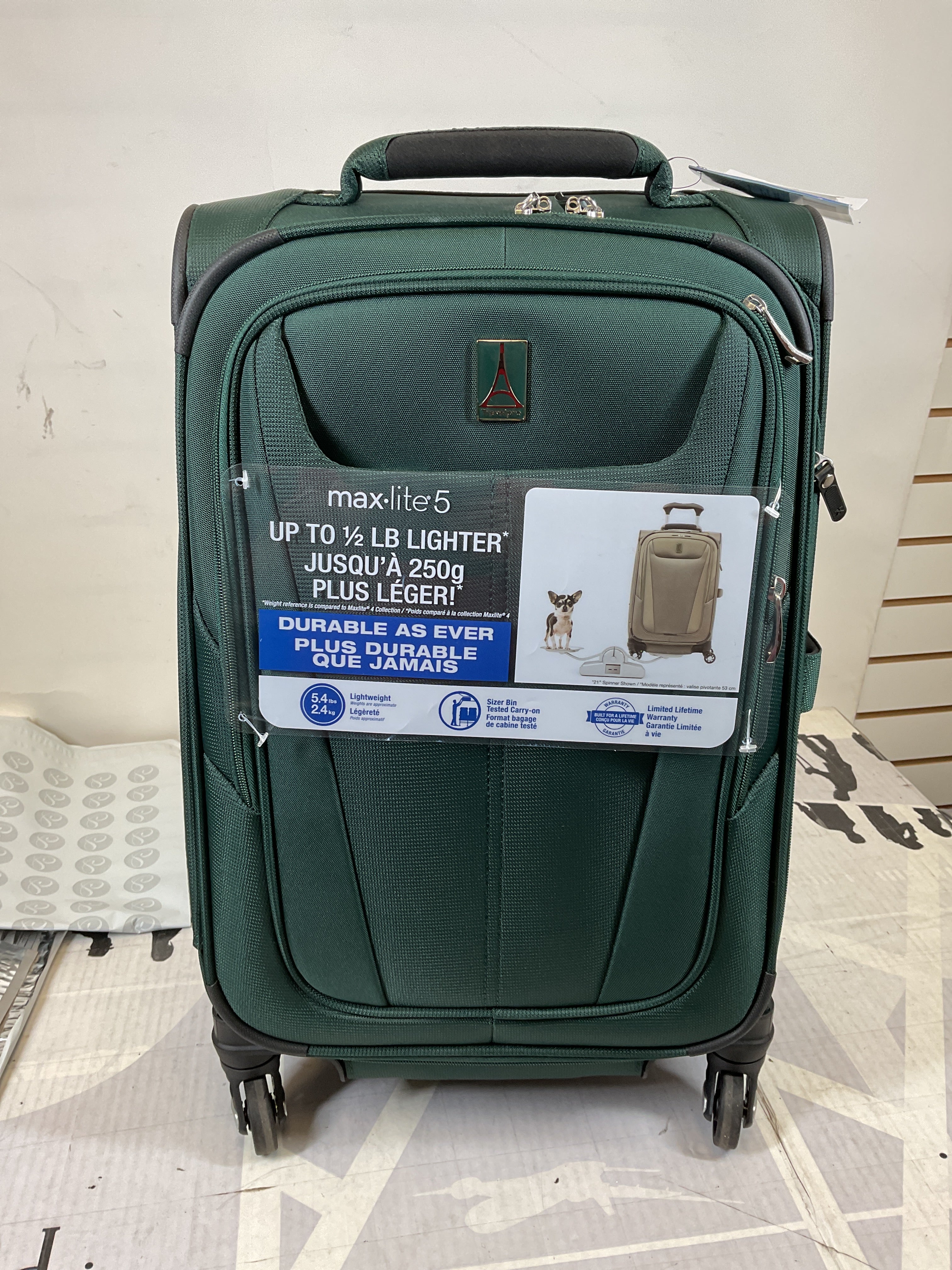 Travelpro Maxlite 5 Softside Expandable Luggage with 4 Spinner Wheels, Lightweight Suitcase, Men and Women ( Green Forest , Carry-on 21-Inch ) Green Forest Carry On 21 Inch U35