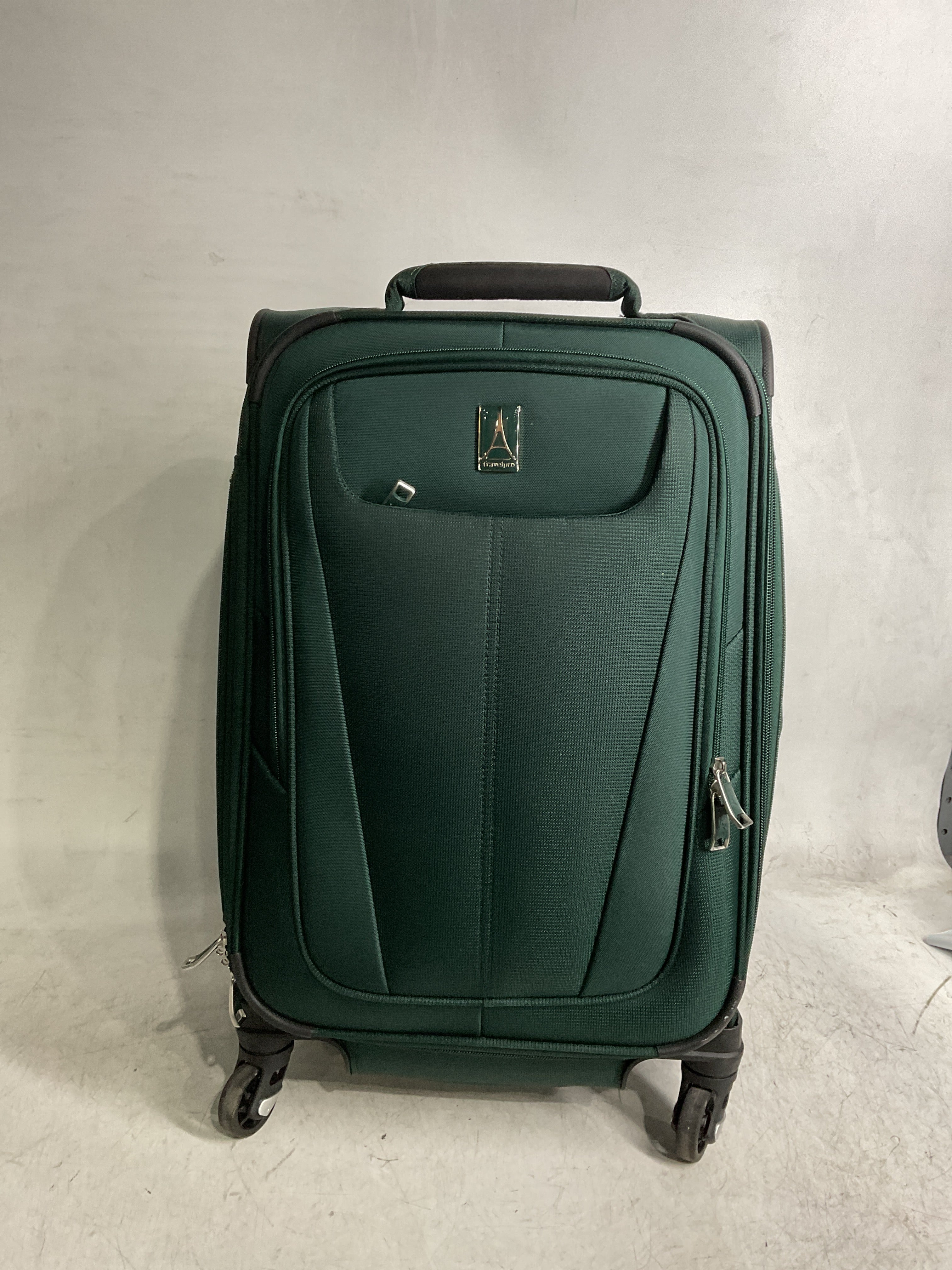 Travelpro Maxlite 5 Softside Expandable Luggage with 4 Spinner Wheels, Lightweight Suitcase, Men and Women ( Green Forest , Carry-on 21-Inch ) Green Forest Carry On 21 Inch U4