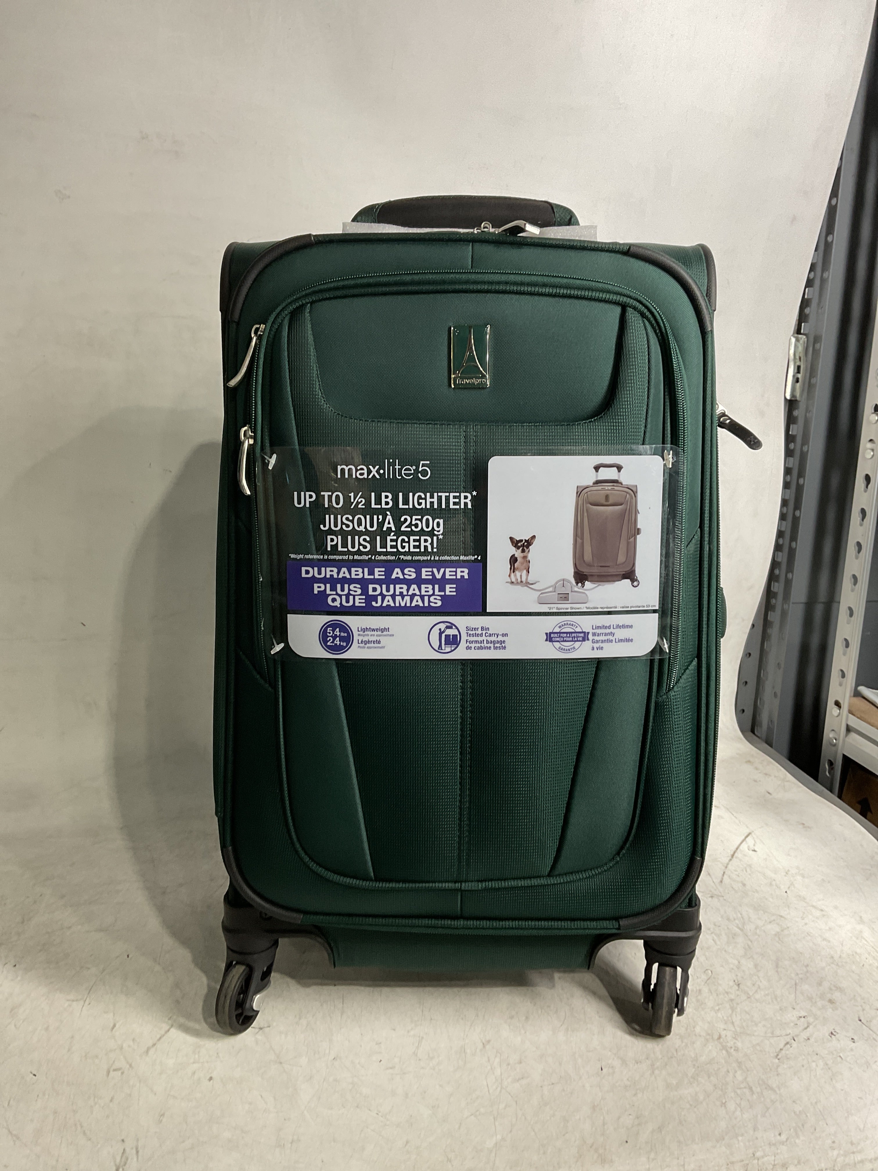 Travelpro Maxlite 5 Softside Expandable Luggage with 4 Spinner Wheels, Lightweight Suitcase, Men and Women ( Green Forest , Carry-on 21-Inch ) Green Forest Carry On 21 Inch U5