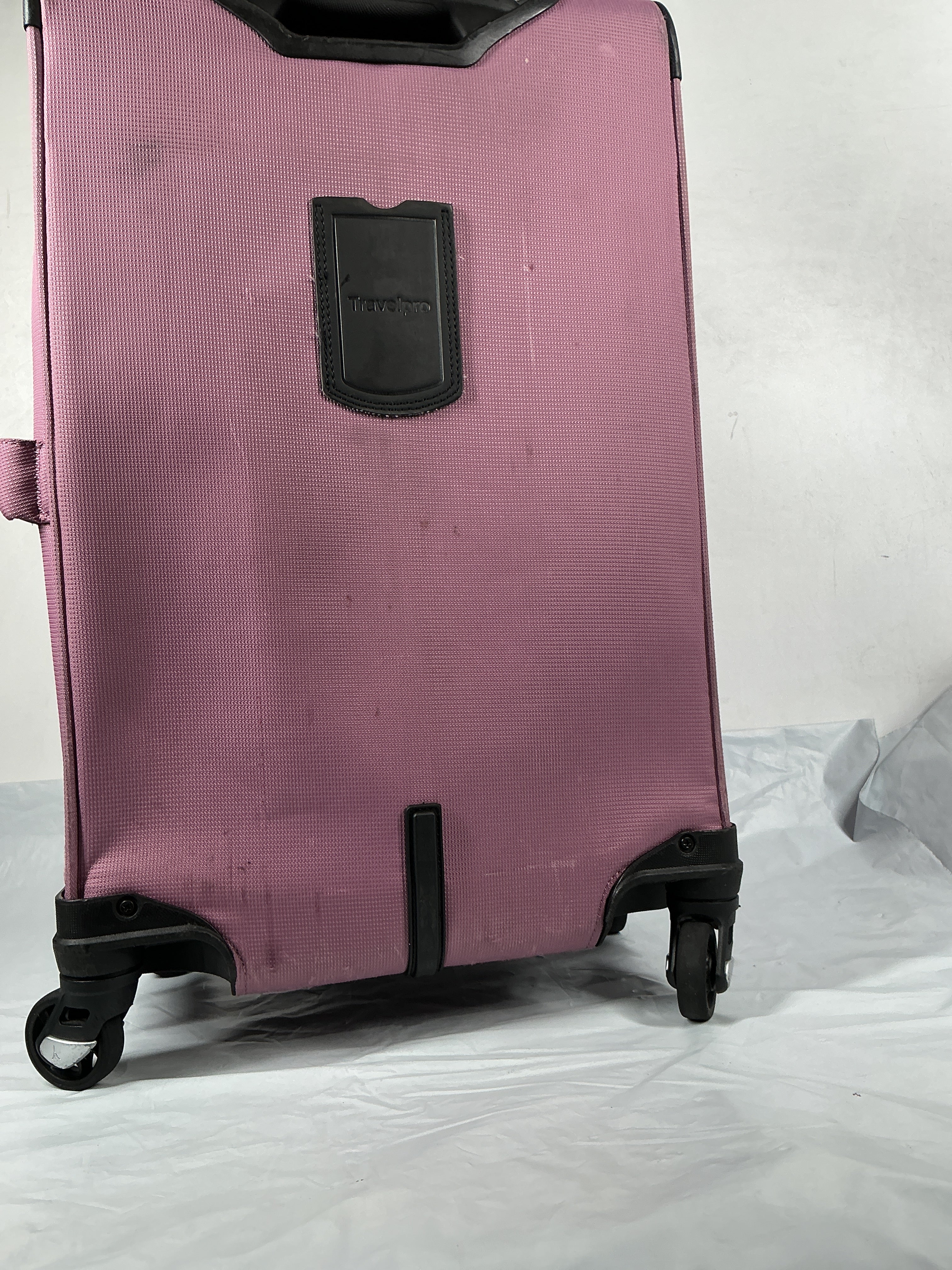 Travelpro Maxlite 5 Softside Expandable Luggage with 4 Spinner Wheels, Lightweight Suitcase, Men and Women ( Orchid Pink Purple , Carry-on 21-Inch ) Orchid Pink Purple Carry On 21 Inch U6