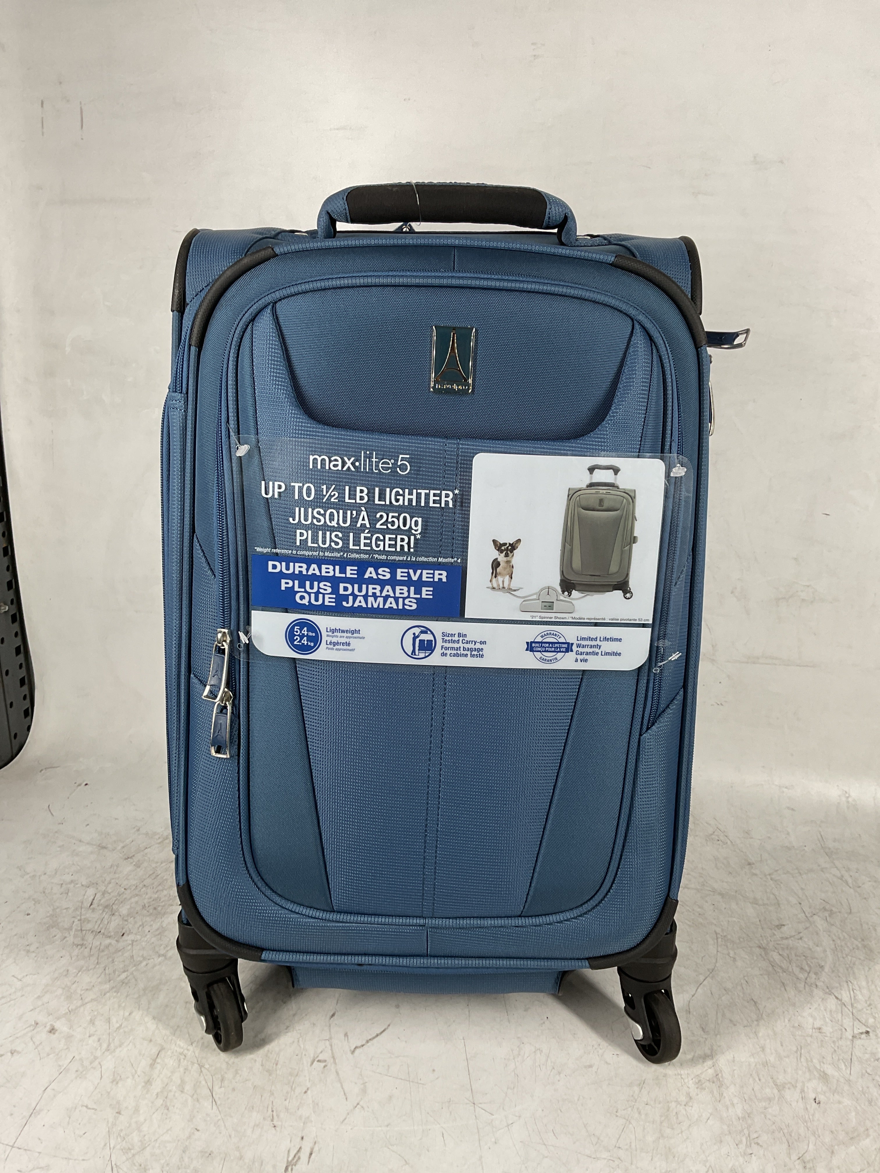 Travelpro Maxlite 5 Softside Expandable Luggage with 4 Spinner Wheels, Lightweight Suitcase, Men and Women ( Ensign Blue , Carry-on 21-Inch ) Ensign Blue Carry On 21 Inch U46