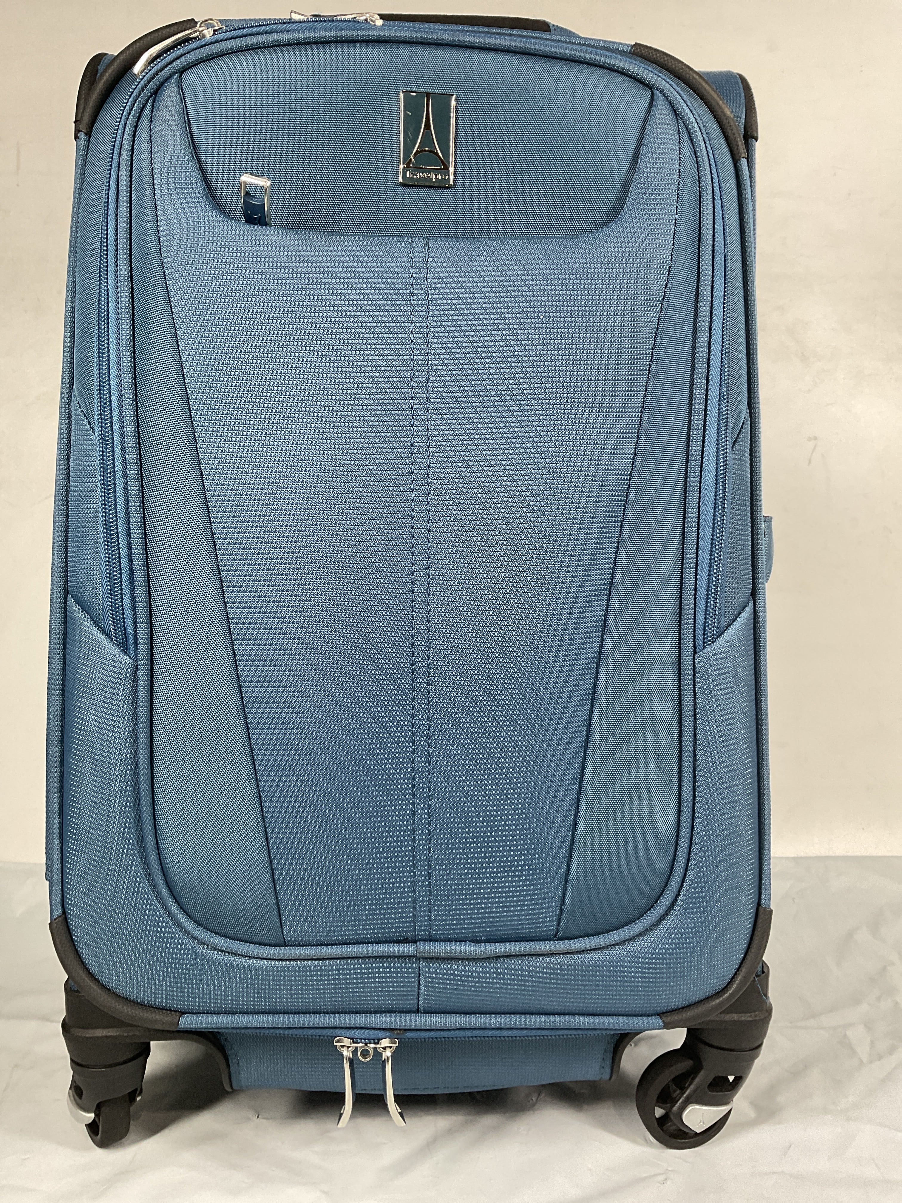 Travelpro Maxlite 5 Softside Expandable Luggage with 4 Spinner Wheels, Lightweight Suitcase, Men and Women ( Ensign Blue , Carry-on 21-Inch ) Ensign Blue Carry On 21 Inch U78