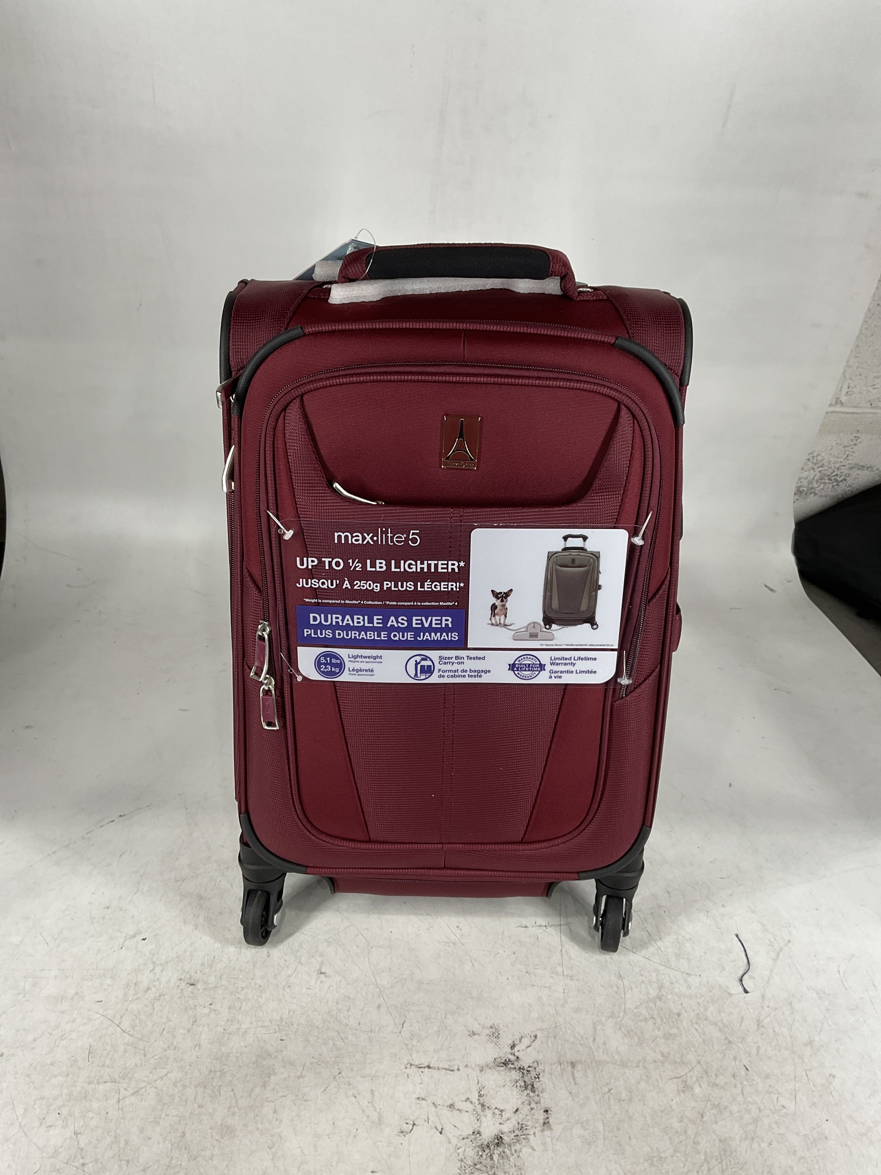 Travelpro Maxlite 5 Softside Expandable Luggage with 4 Spinner Wheels, Lightweight Suitcase, Men and Women U1