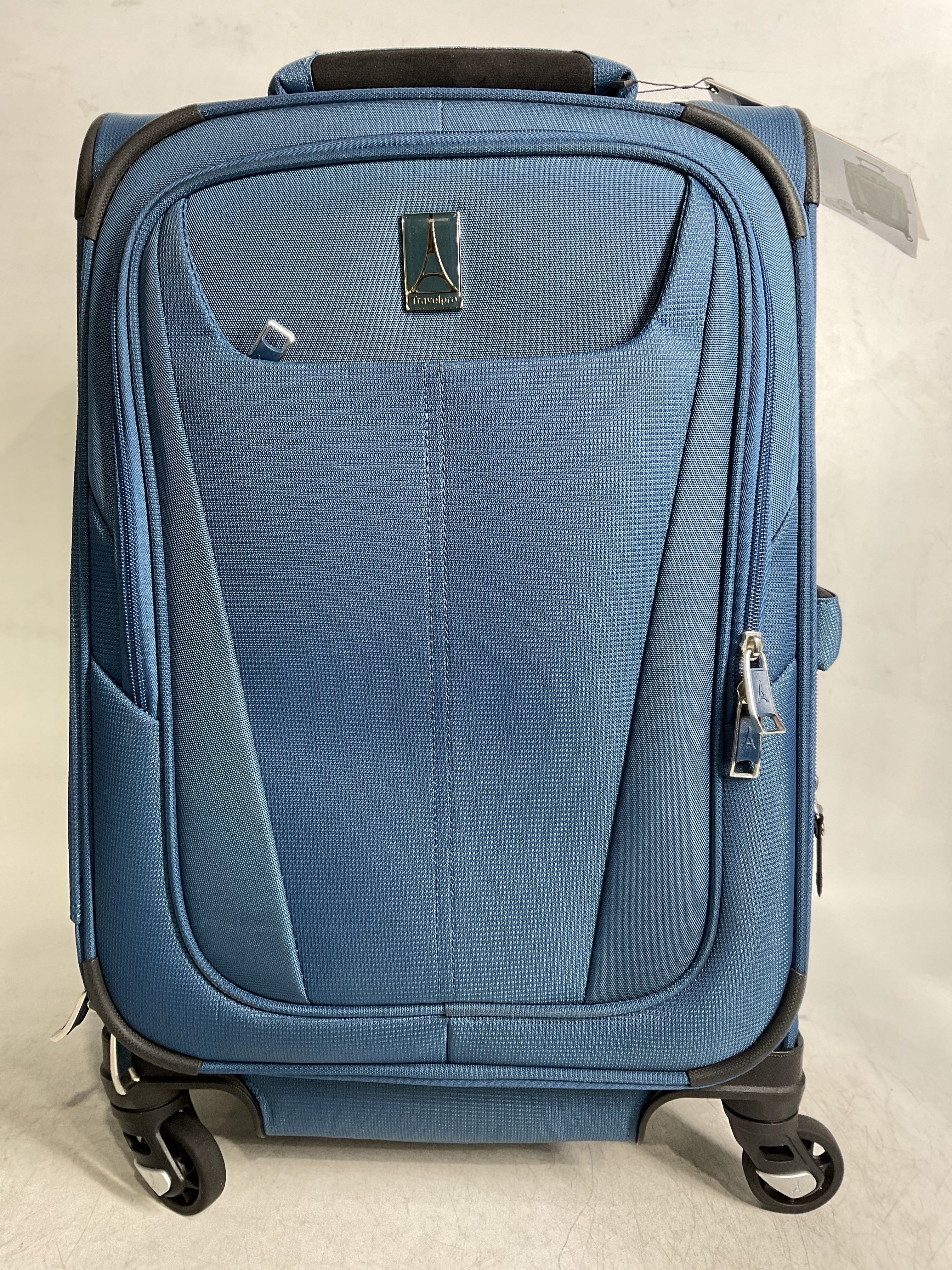 Travelpro Maxlite 5 Softside Expandable Luggage with 4 Spinner Wheels, Lightweight Suitcase, Men and Women ( Ensign Blue , Compact Carry-on 20-Inch ) Ensign Blue Compact Carry On 20 Inch U13