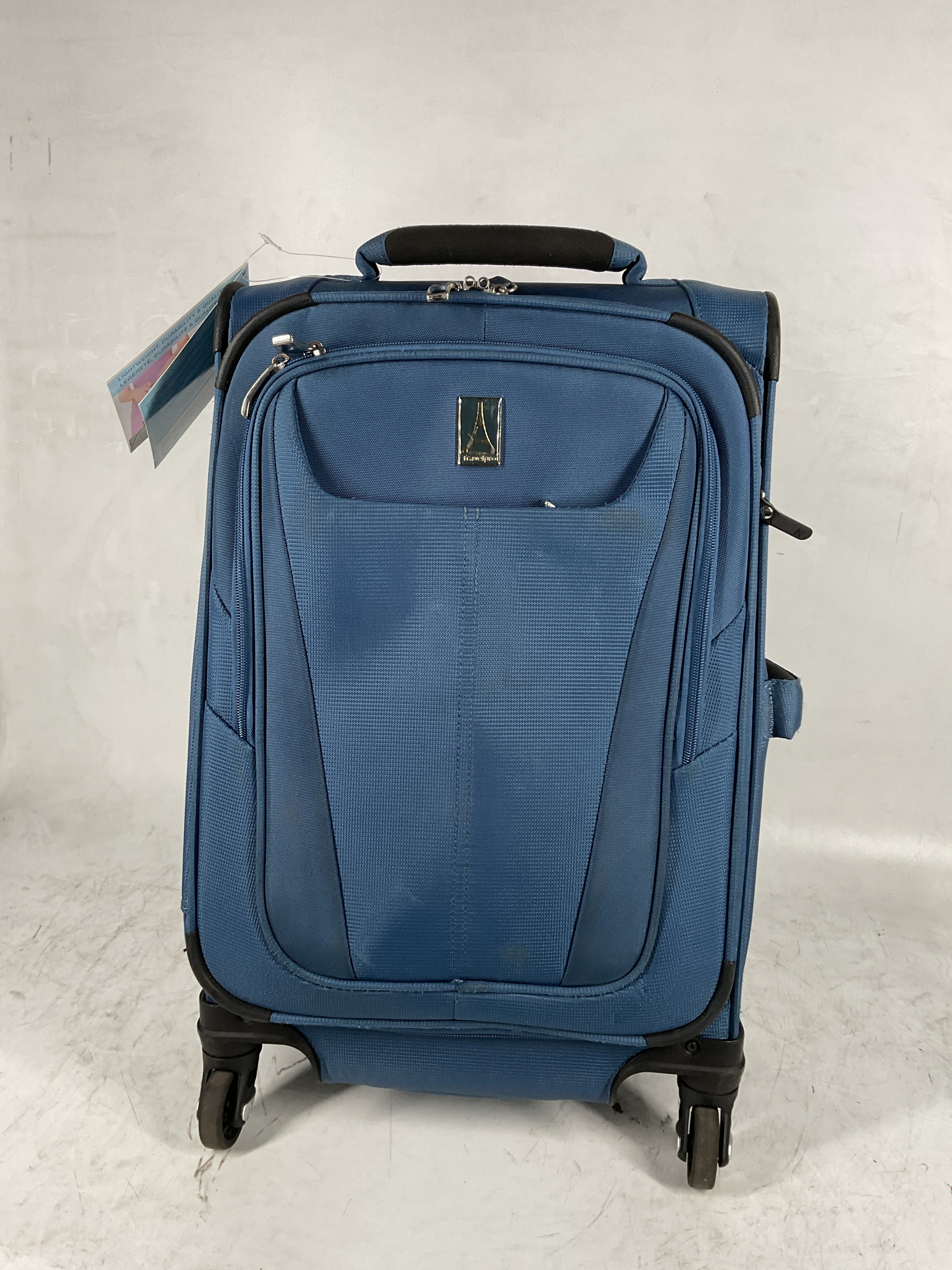 Travelpro Maxlite 5 Softside Expandable Luggage with 4 Spinner Wheels, Lightweight Suitcase, Men and Women Ensign Blue Compact Carry On 20 Inch U6