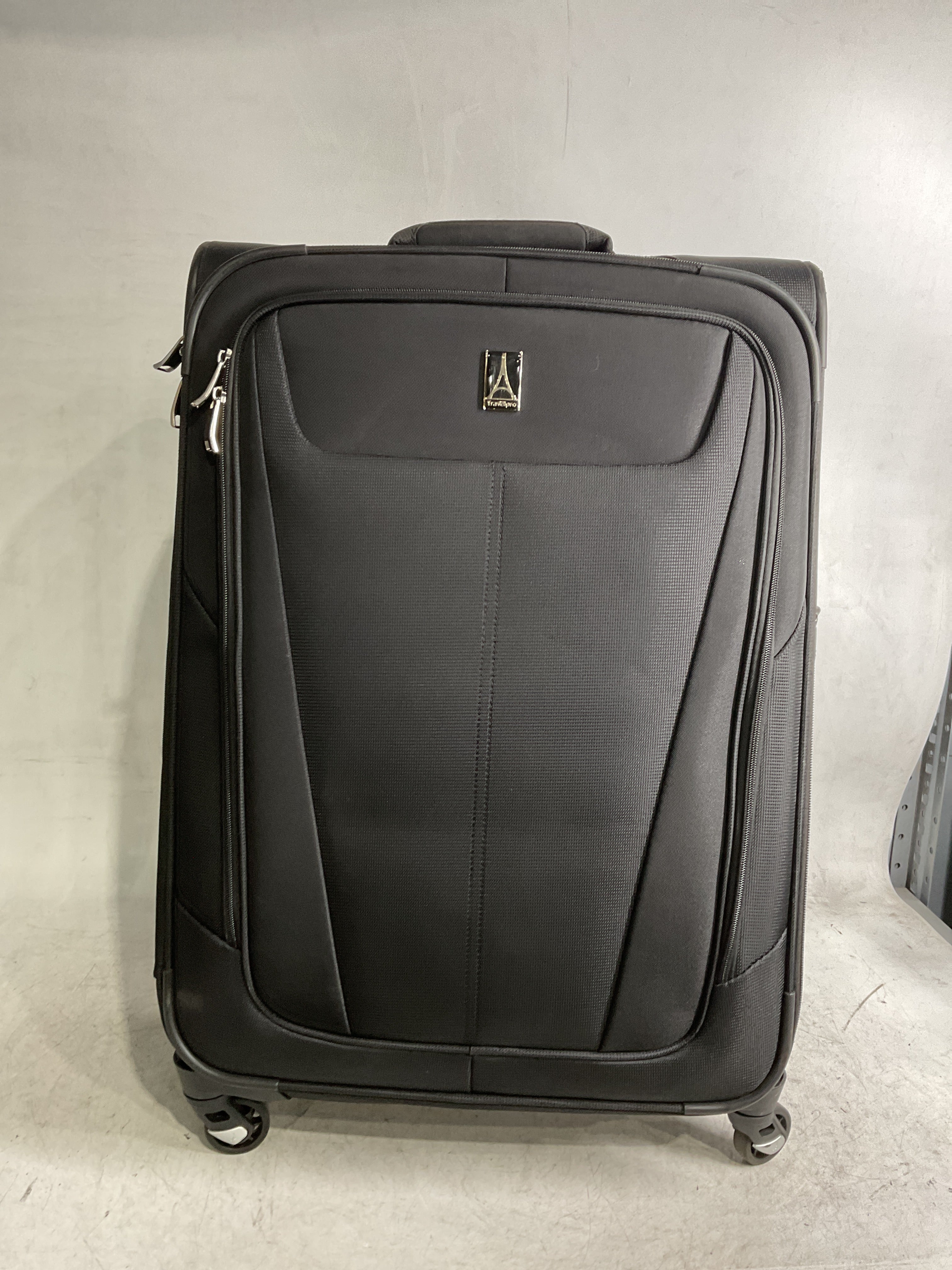 Travelpro Maxlite 5 Softside Expandable Luggage with 4 Spinner Wheels, Lightweight Suitcase, Men and Women ( Black , Checked-Medium 25-Inch ) Black Checked Medium 25 Inch U25