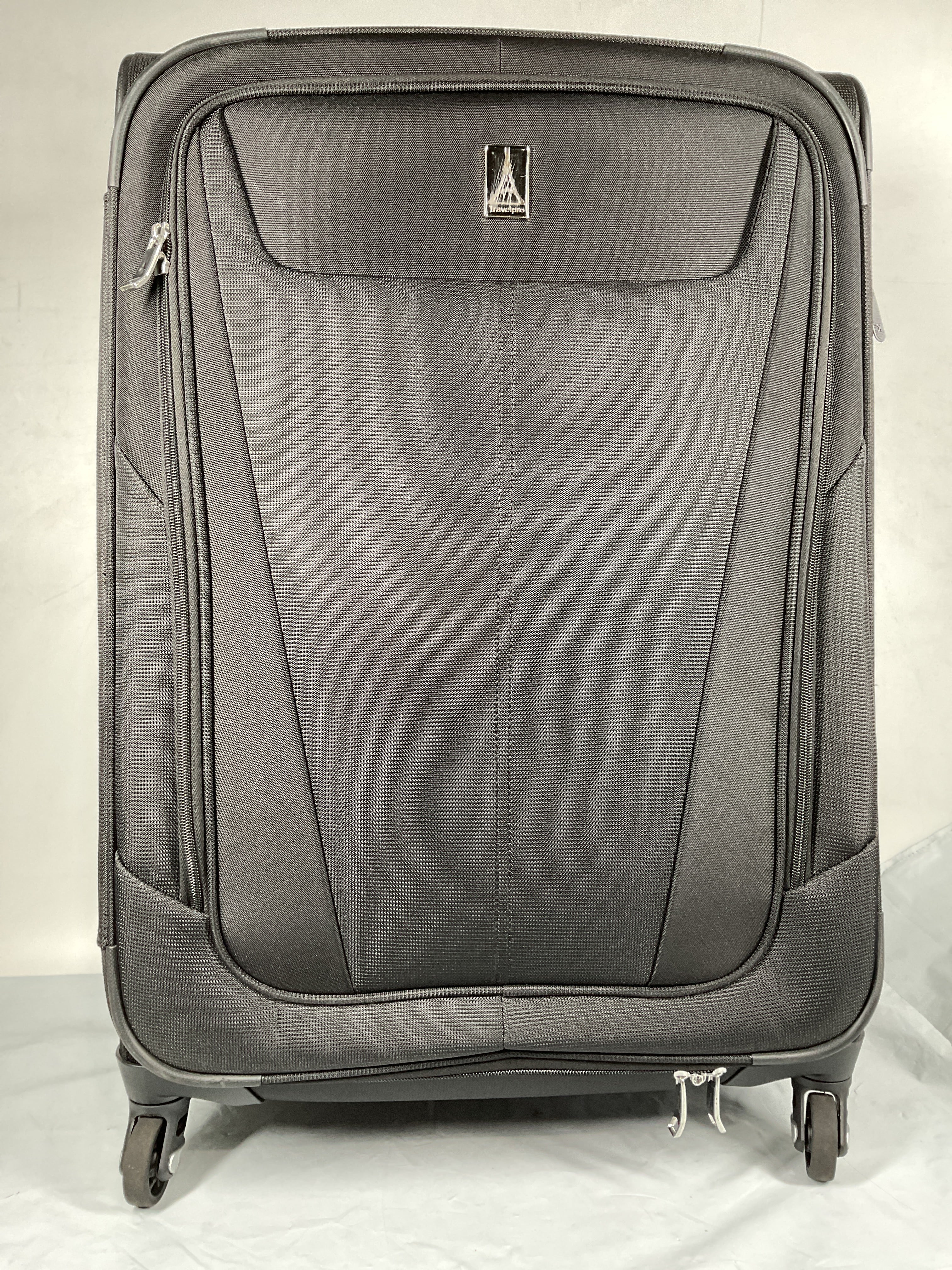Travelpro Maxlite 5 Softside Expandable Luggage with 4 Spinner Wheels, Lightweight Suitcase, Men and Women ( Black , Checked-Medium 25-Inch ) Black Checked Medium 25 Inch U31
