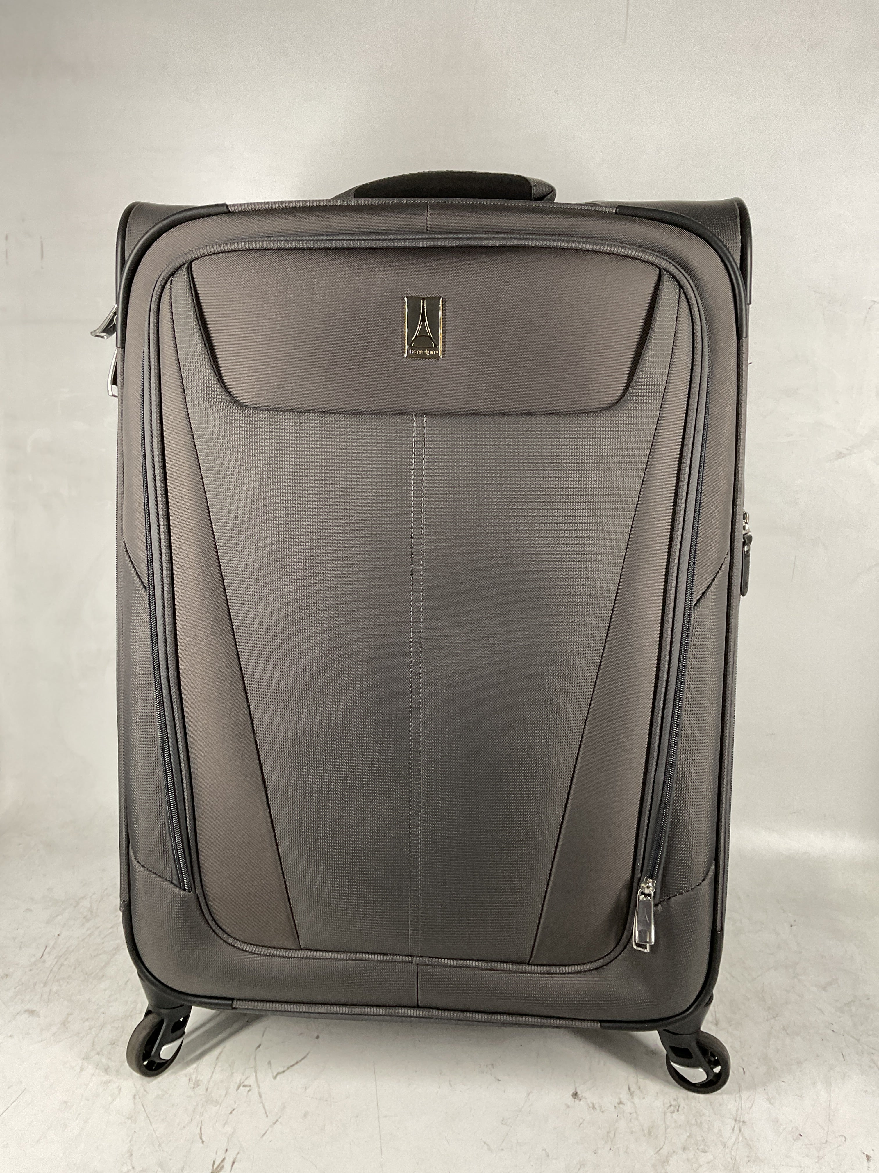 Travelpro Maxlite 5 Softside Expandable Luggage with 4 Spinner Wheels, Lightweight Suitcase, Men and Women Shadow Grey Checked Medium 25 Inch U2