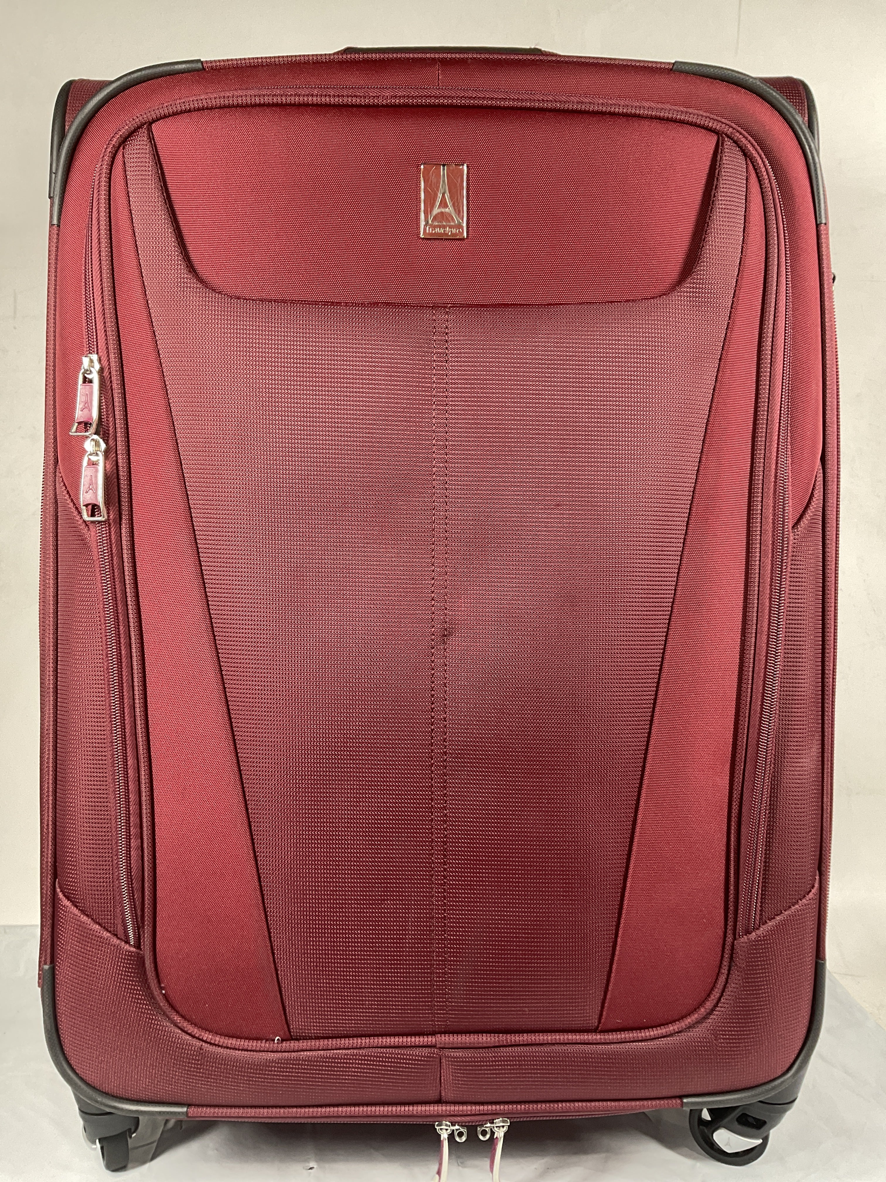 Travelpro Maxlite 5 Softside Expandable Luggage with 4 Spinner Wheels, Lightweight Suitcase, Men and Women ( Burgundy , Checked-Medium 25-Inch ) Burgundy Checked Medium 25 Inch U21