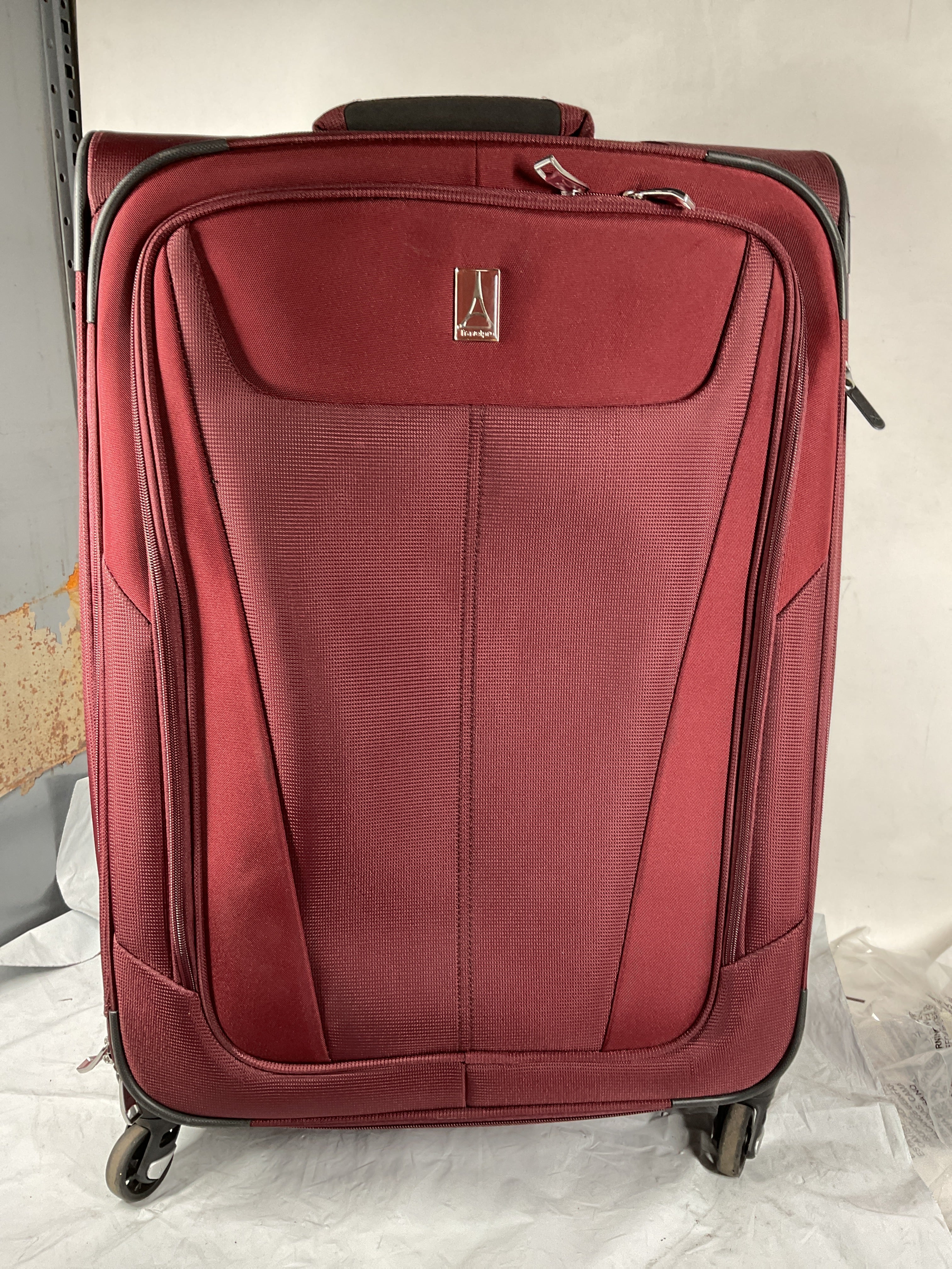 Travelpro Maxlite 5 Softside Expandable Luggage with 4 Spinner Wheels, Lightweight Suitcase, Men and Women ( Burgundy , Checked-Medium 25-Inch ) Burgundy Checked Medium 25 Inch U25