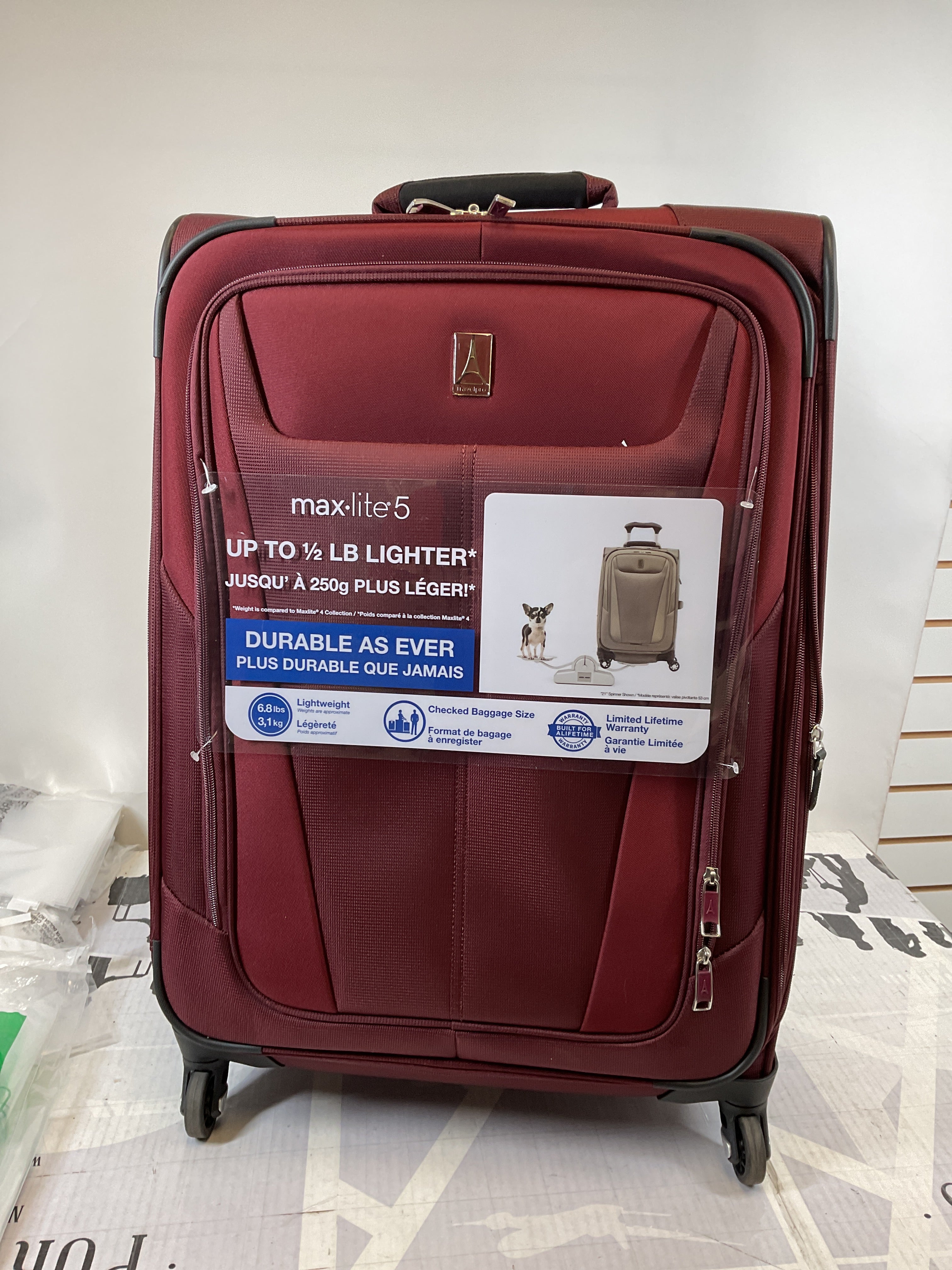 Travelpro Maxlite 5 Softside Expandable Luggage with 4 Spinner Wheels, Lightweight Suitcase, Men and Women ( Burgundy , Checked-Medium 25-Inch ) Burgundy Checked Medium 25 Inch U28